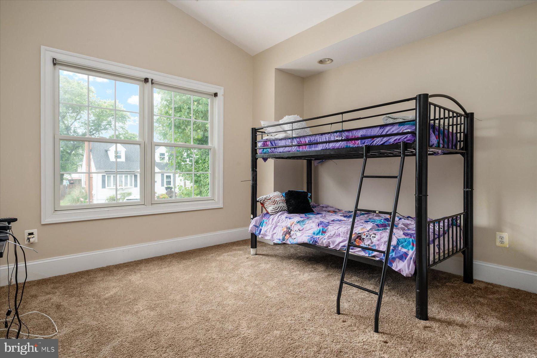 RIVIERA BEACH - Residential