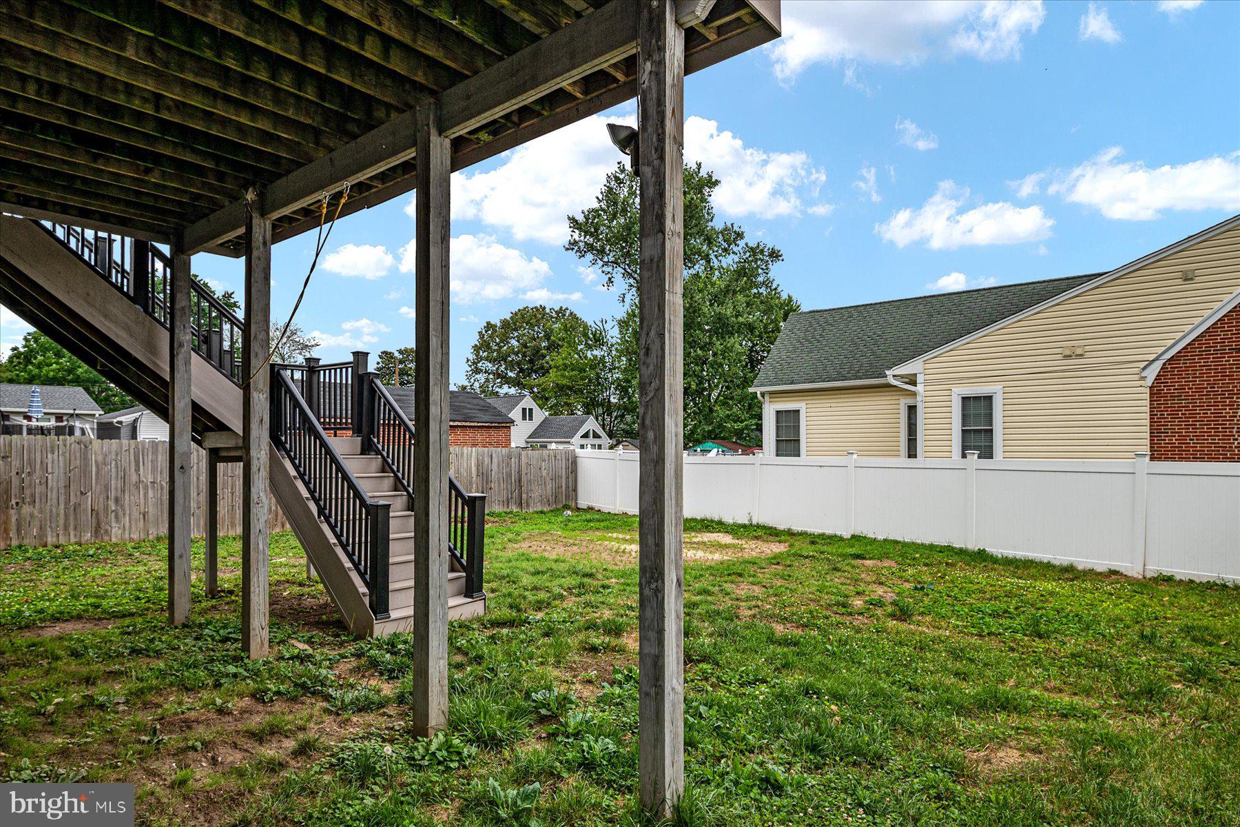 RIVIERA BEACH - Residential