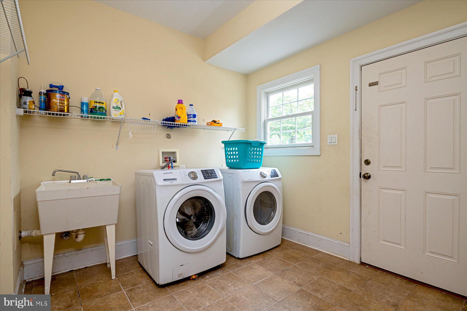 RIVIERA BEACH - Residential