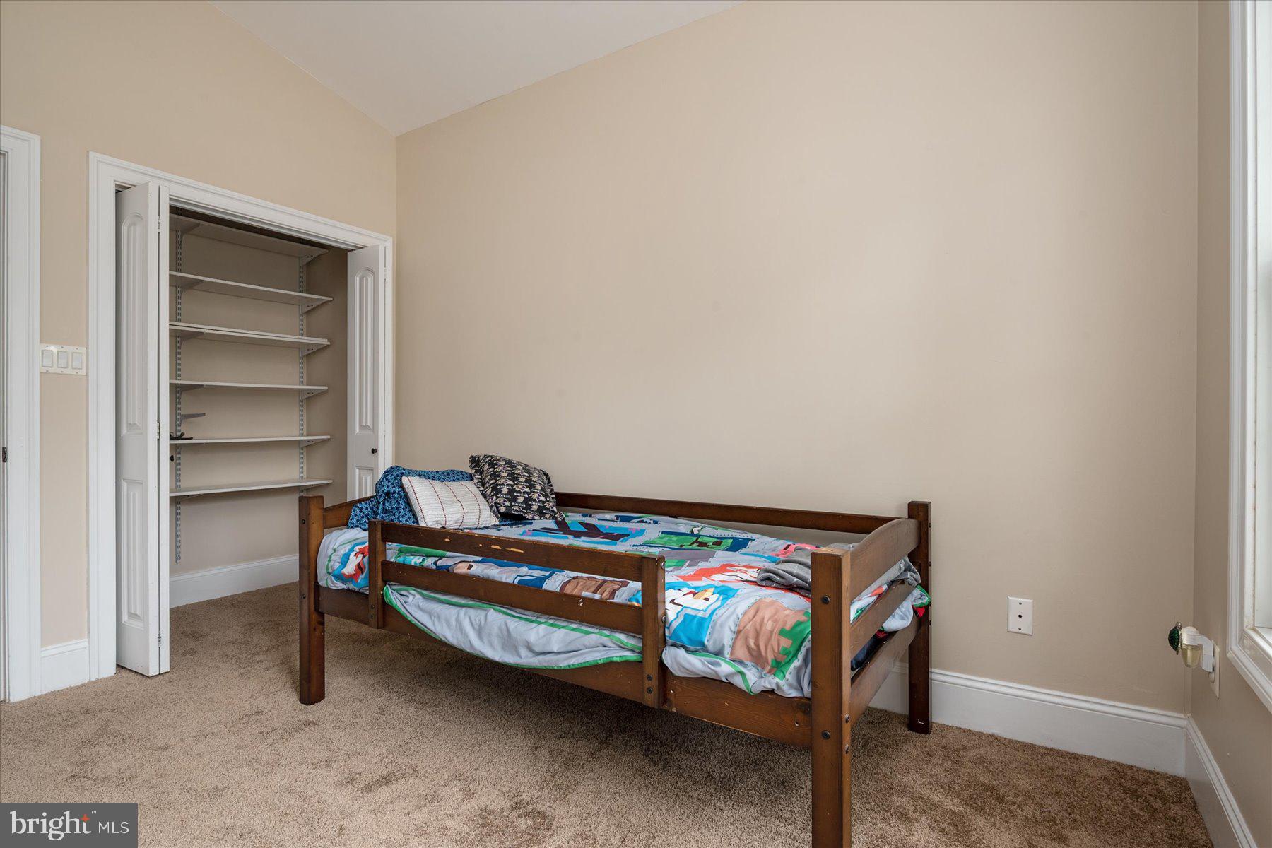 RIVIERA BEACH - Residential