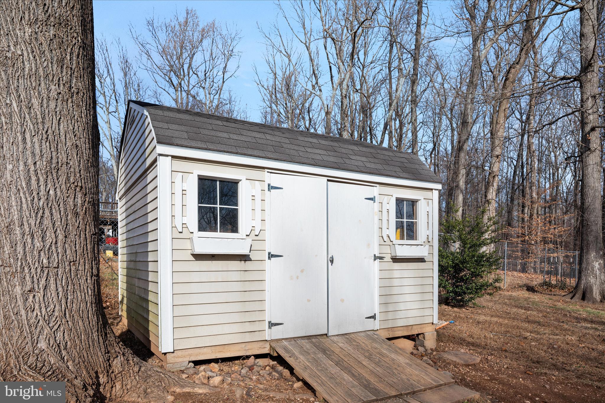 WATERFALL - Residential