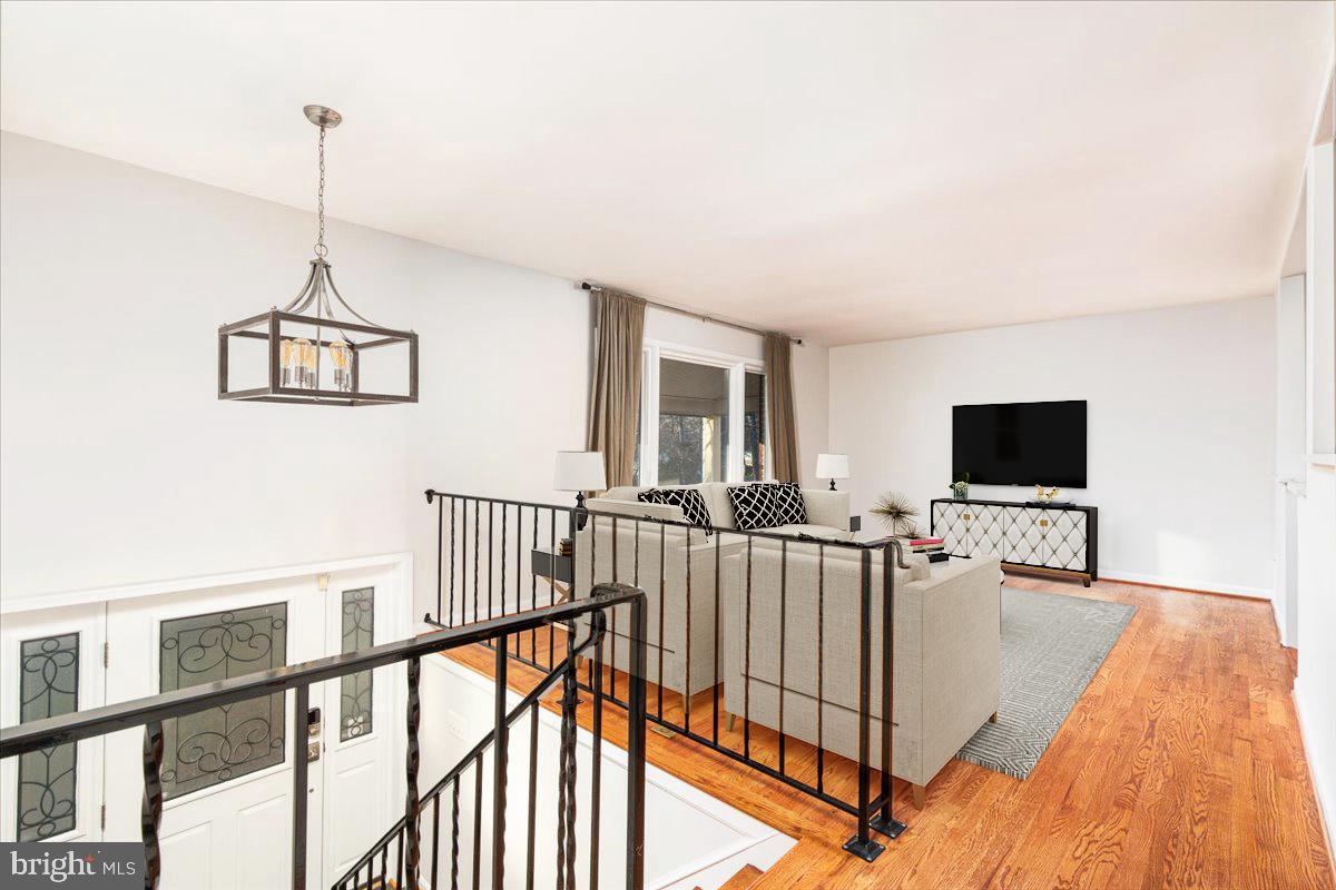 WATERFALL - Residential