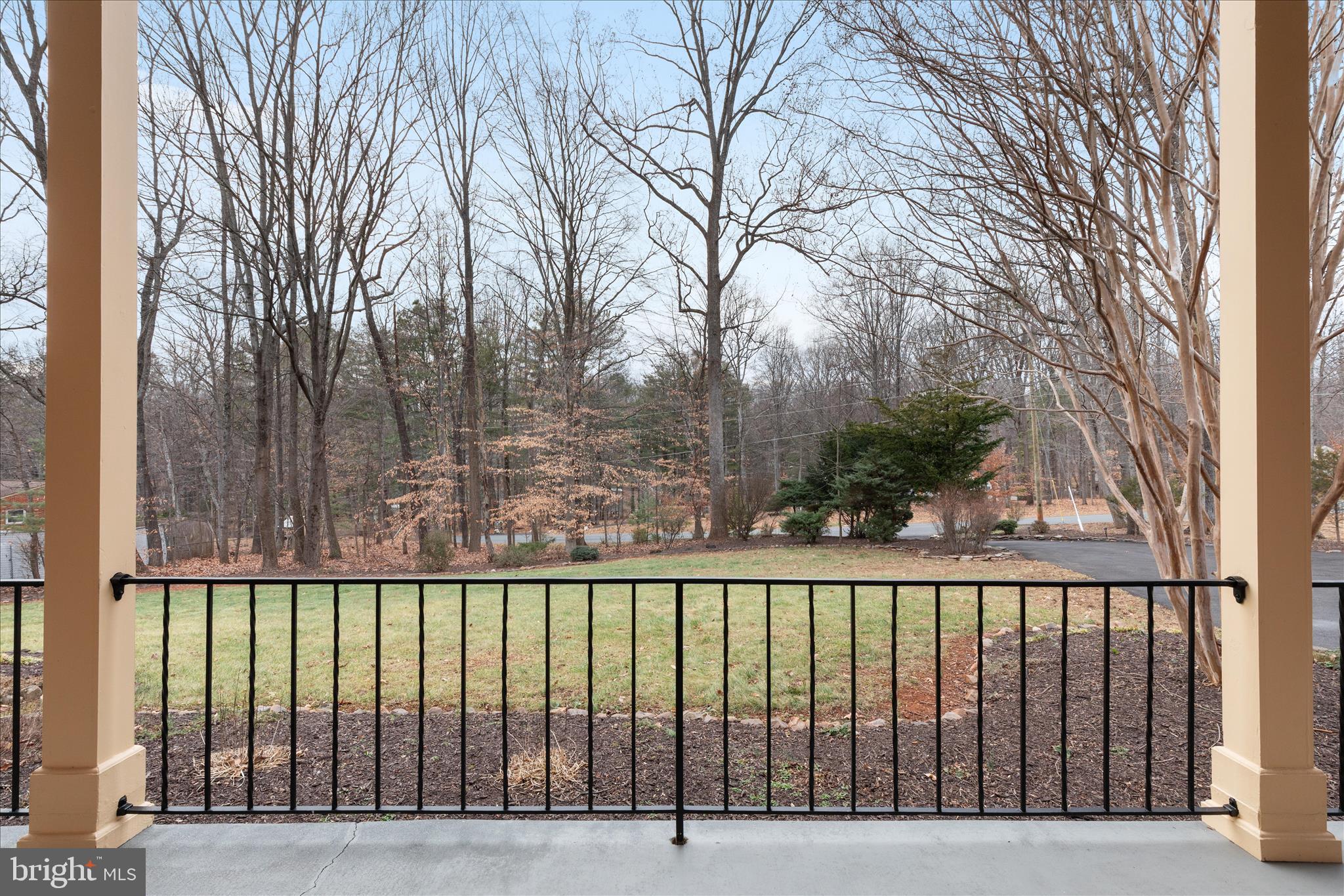 WATERFALL - Residential