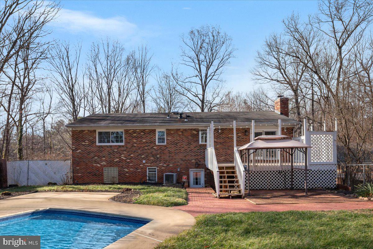 WATERFALL - Residential