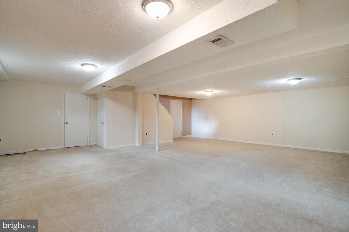 BARNABY VILLAGE - Residential