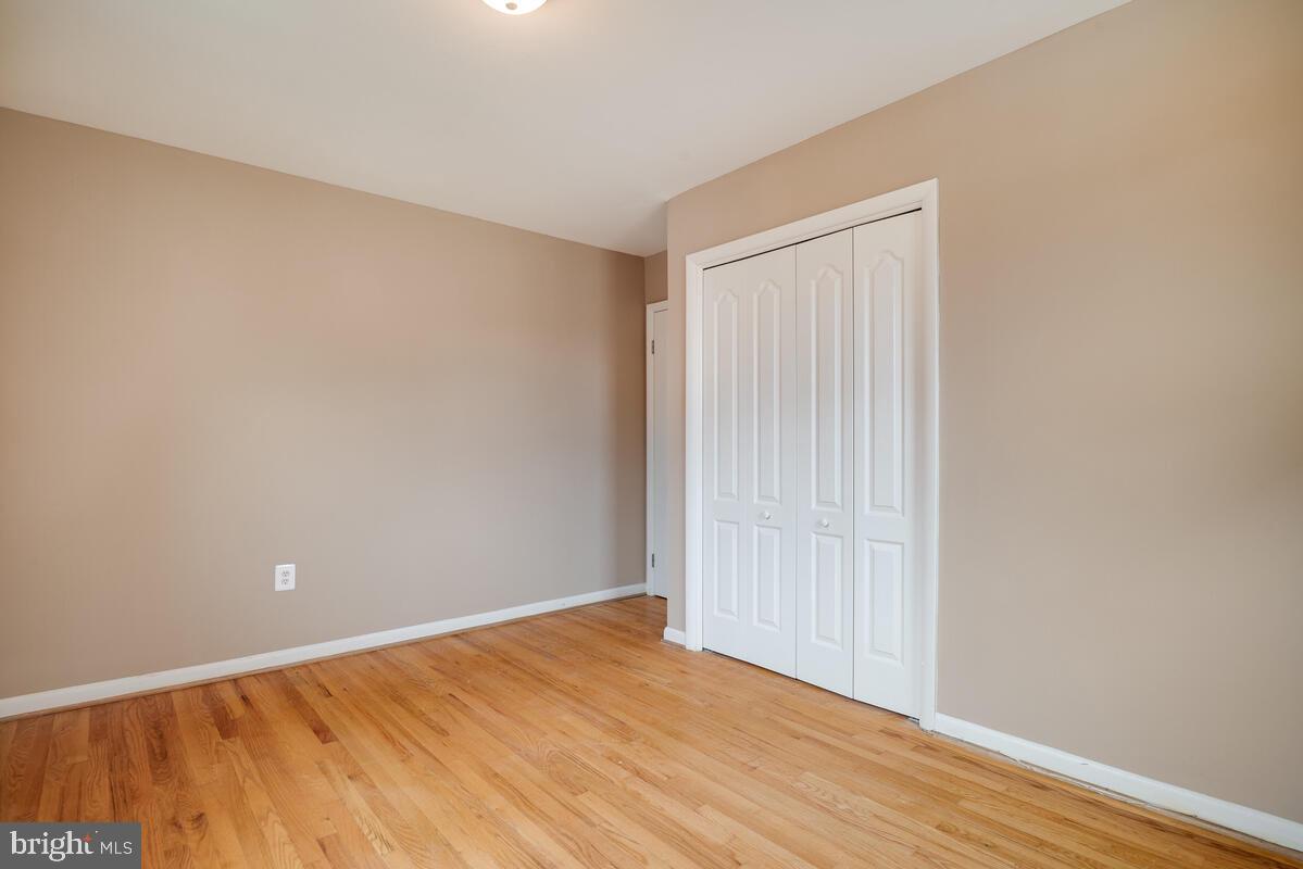 BARNABY VILLAGE - Residential