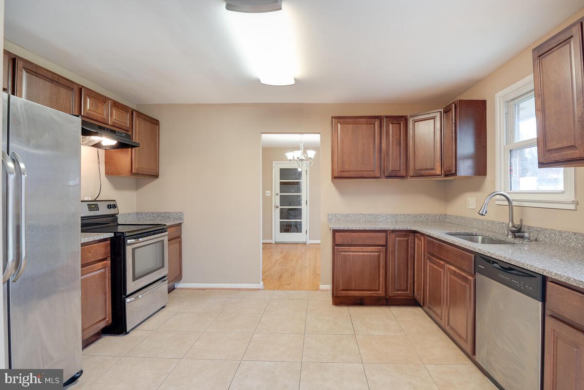 BARNABY VILLAGE - Residential