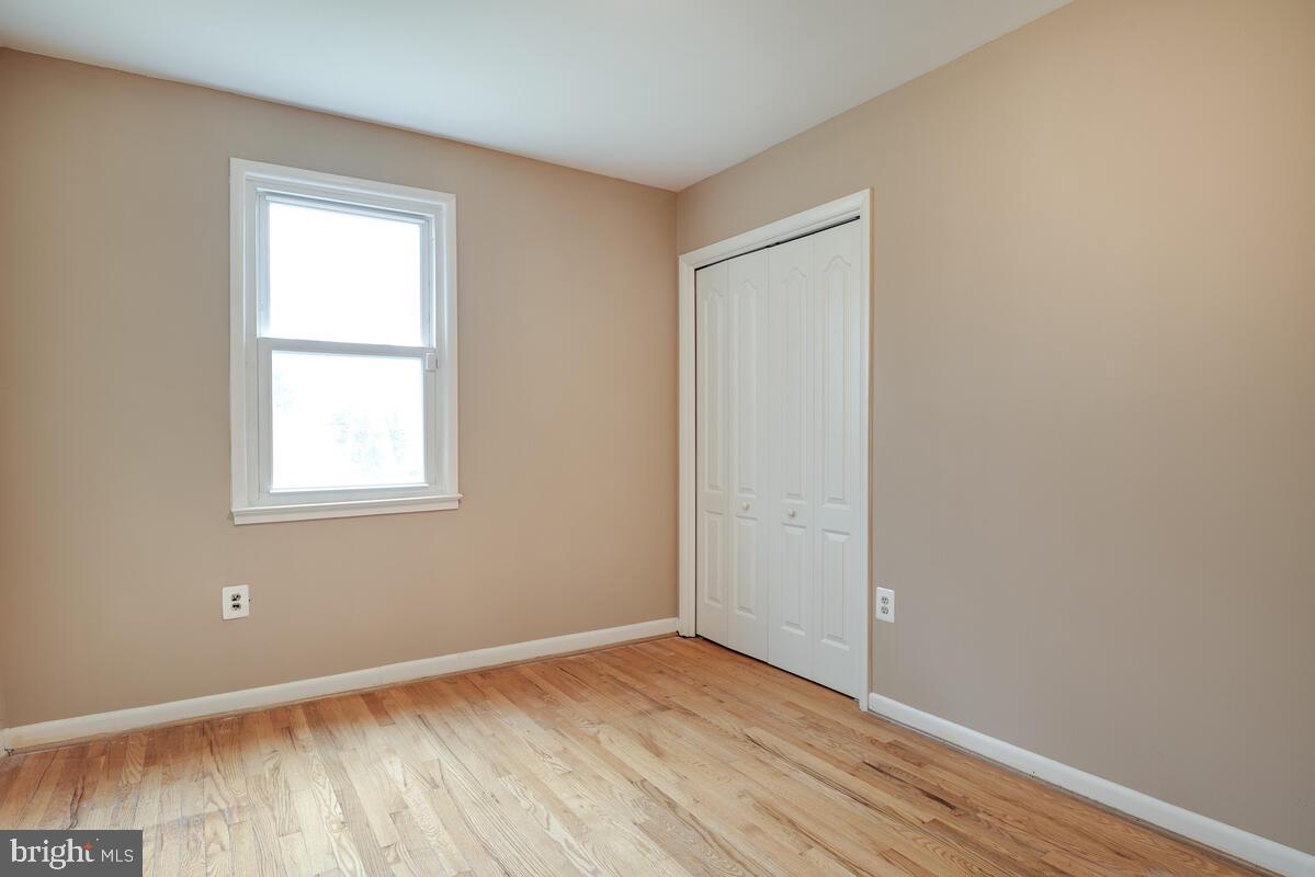 BARNABY VILLAGE - Residential