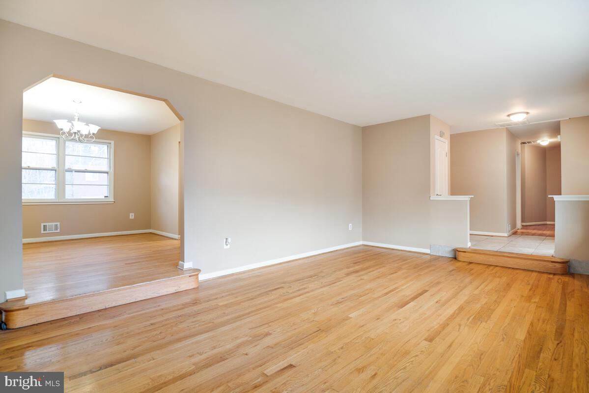 BARNABY VILLAGE - Residential