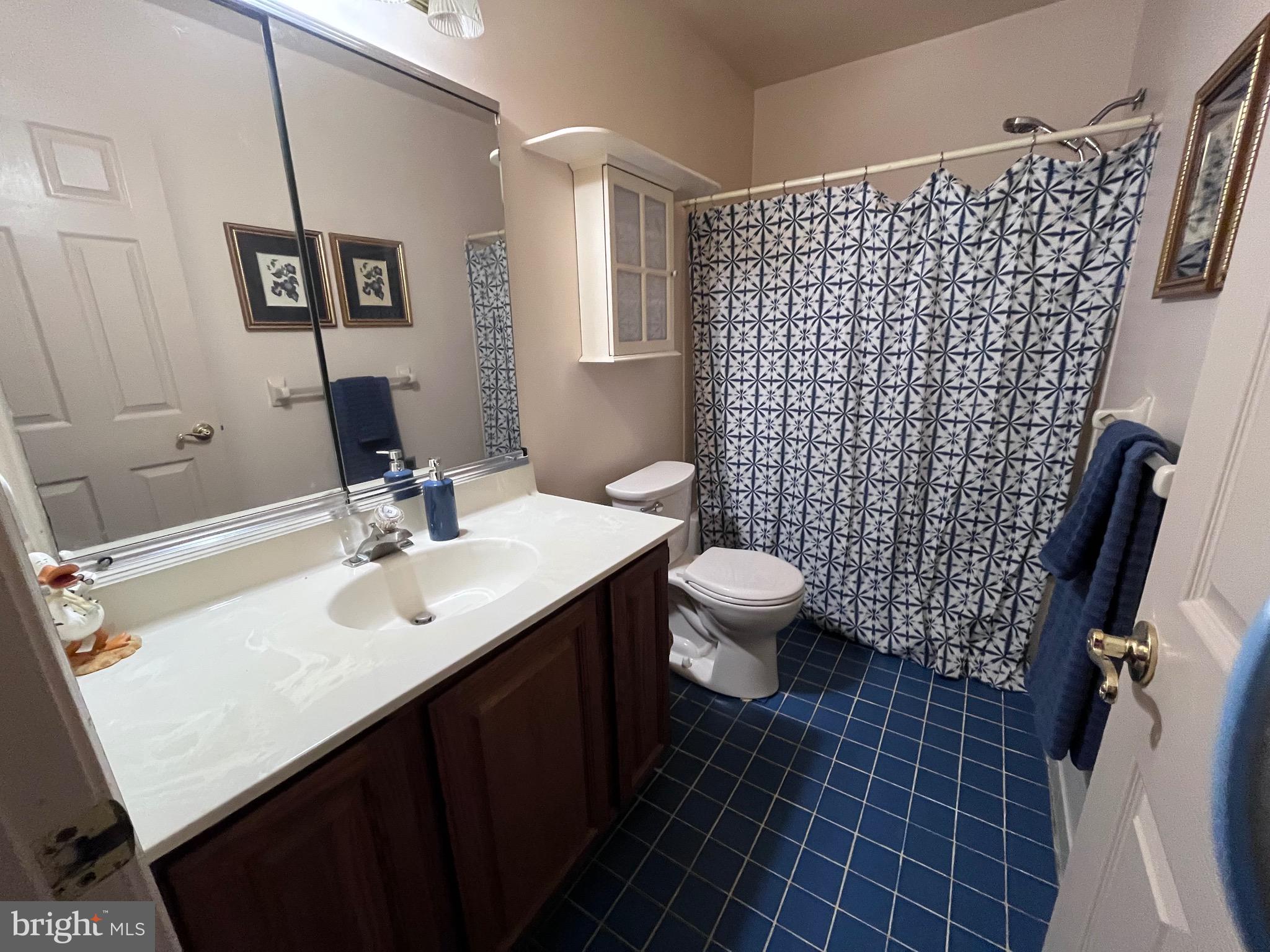 SUMMIT TRACE - Residential