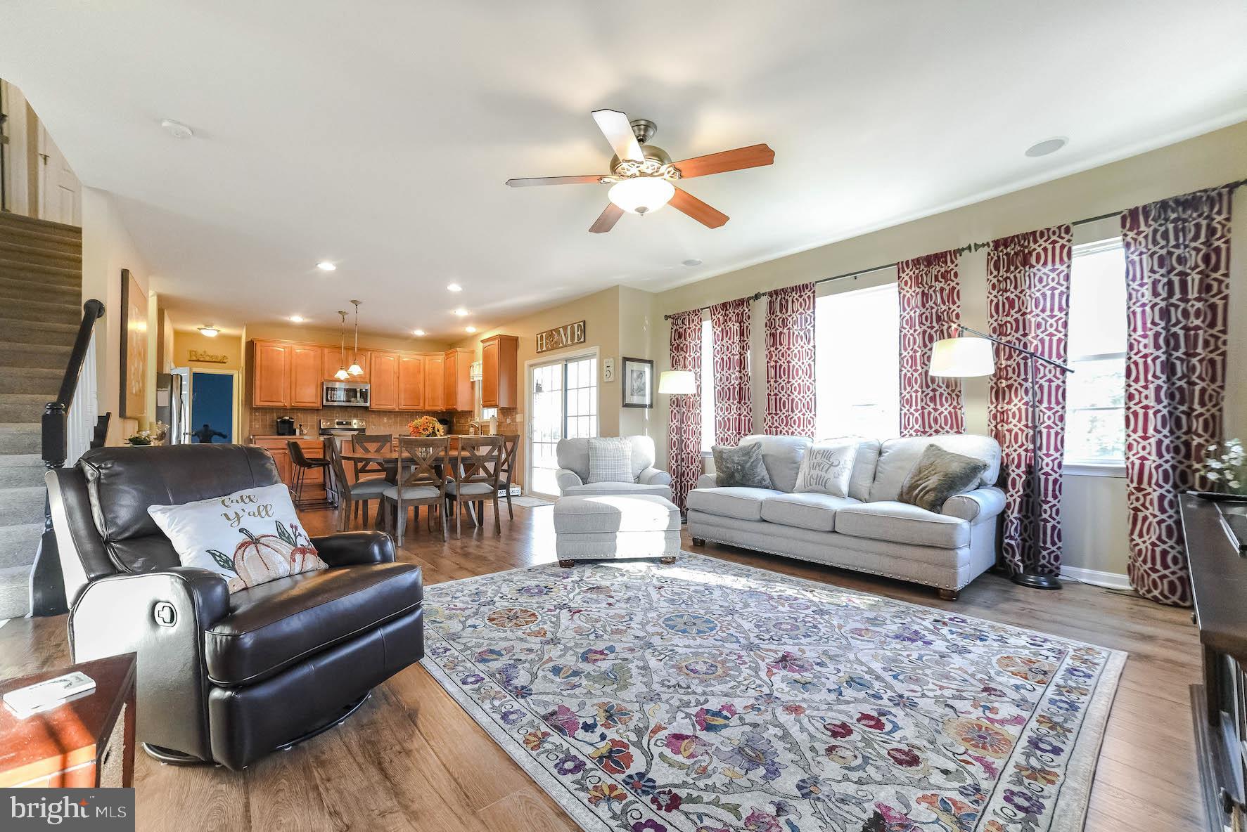 HELEN'S RETREAT - Residential