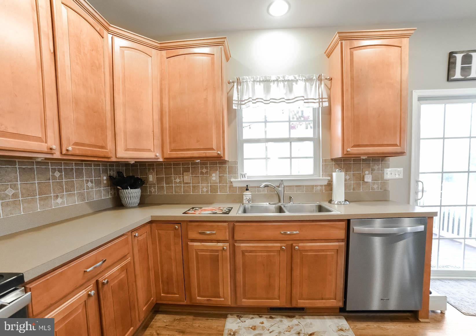 HELEN'S RETREAT - Residential