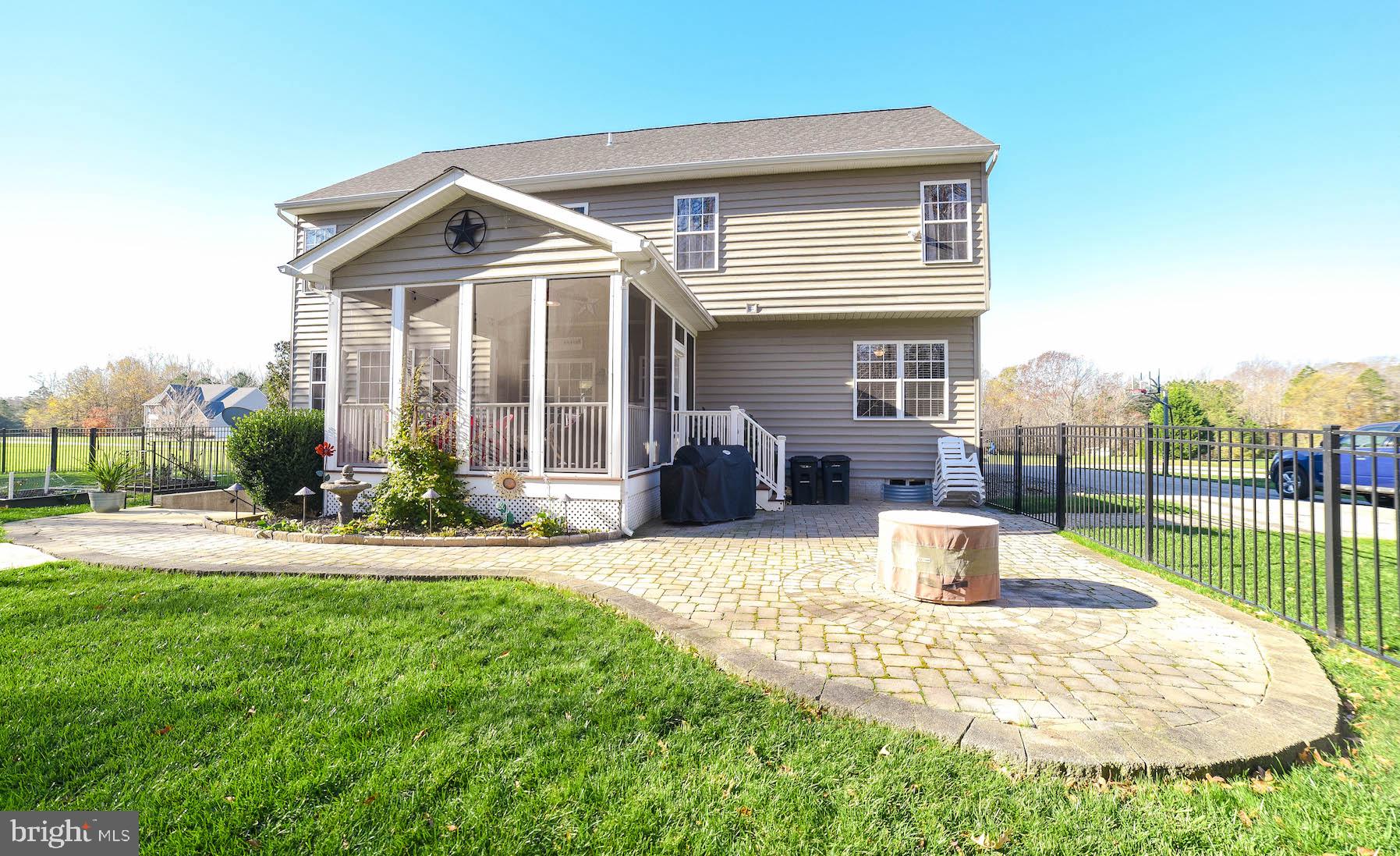 HELEN'S RETREAT - Residential