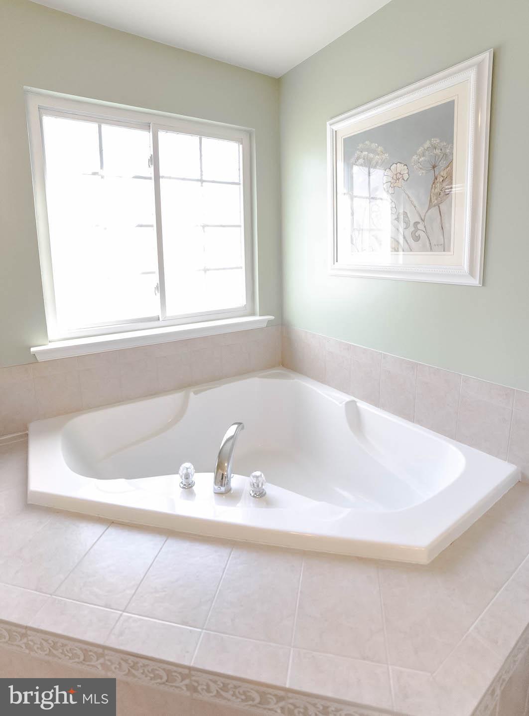 HELEN'S RETREAT - Residential