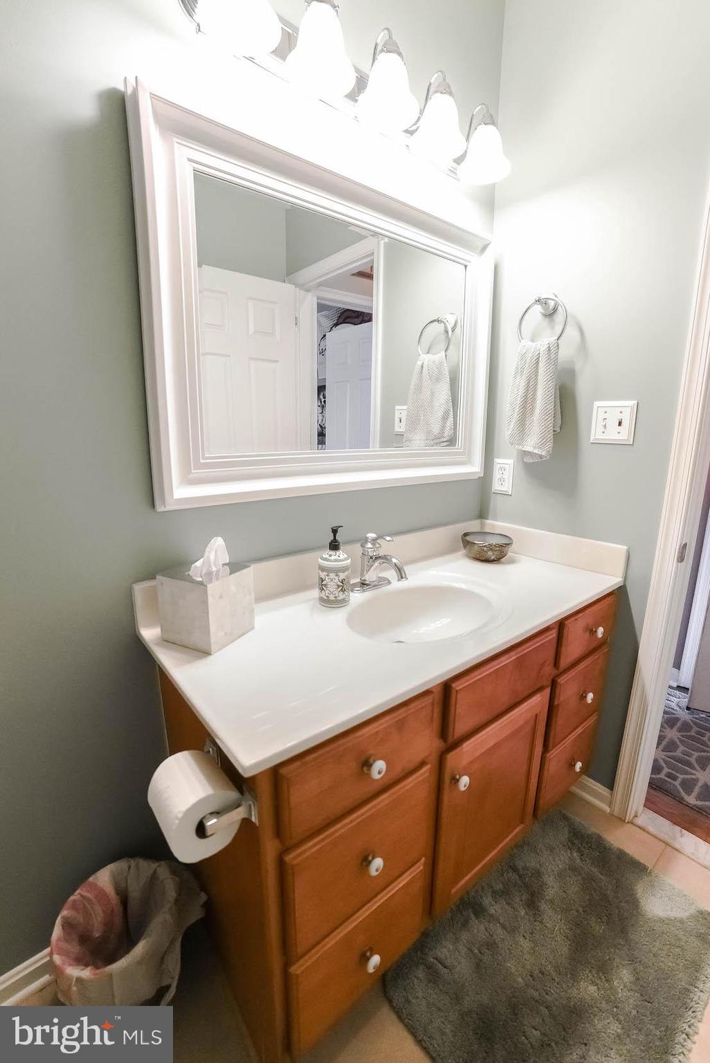 HELEN'S RETREAT - Residential