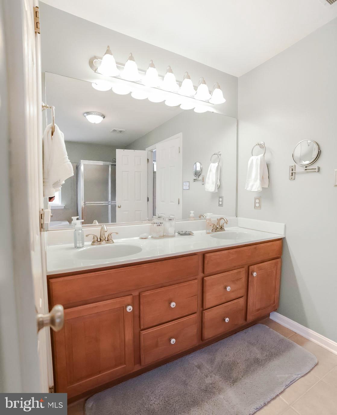 HELEN'S RETREAT - Residential