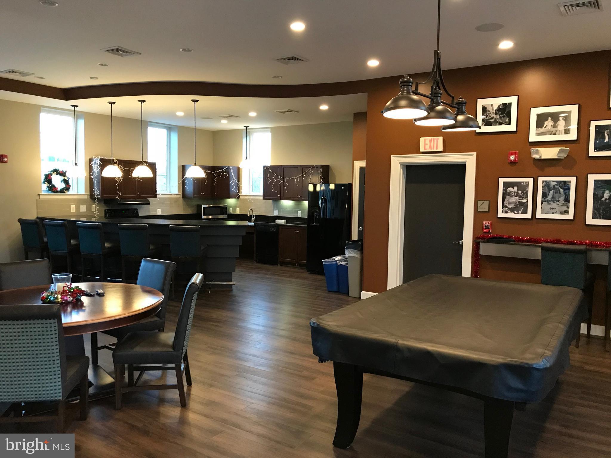 WEST VILLAGE OF SHIRLINGTON - Residential Lease