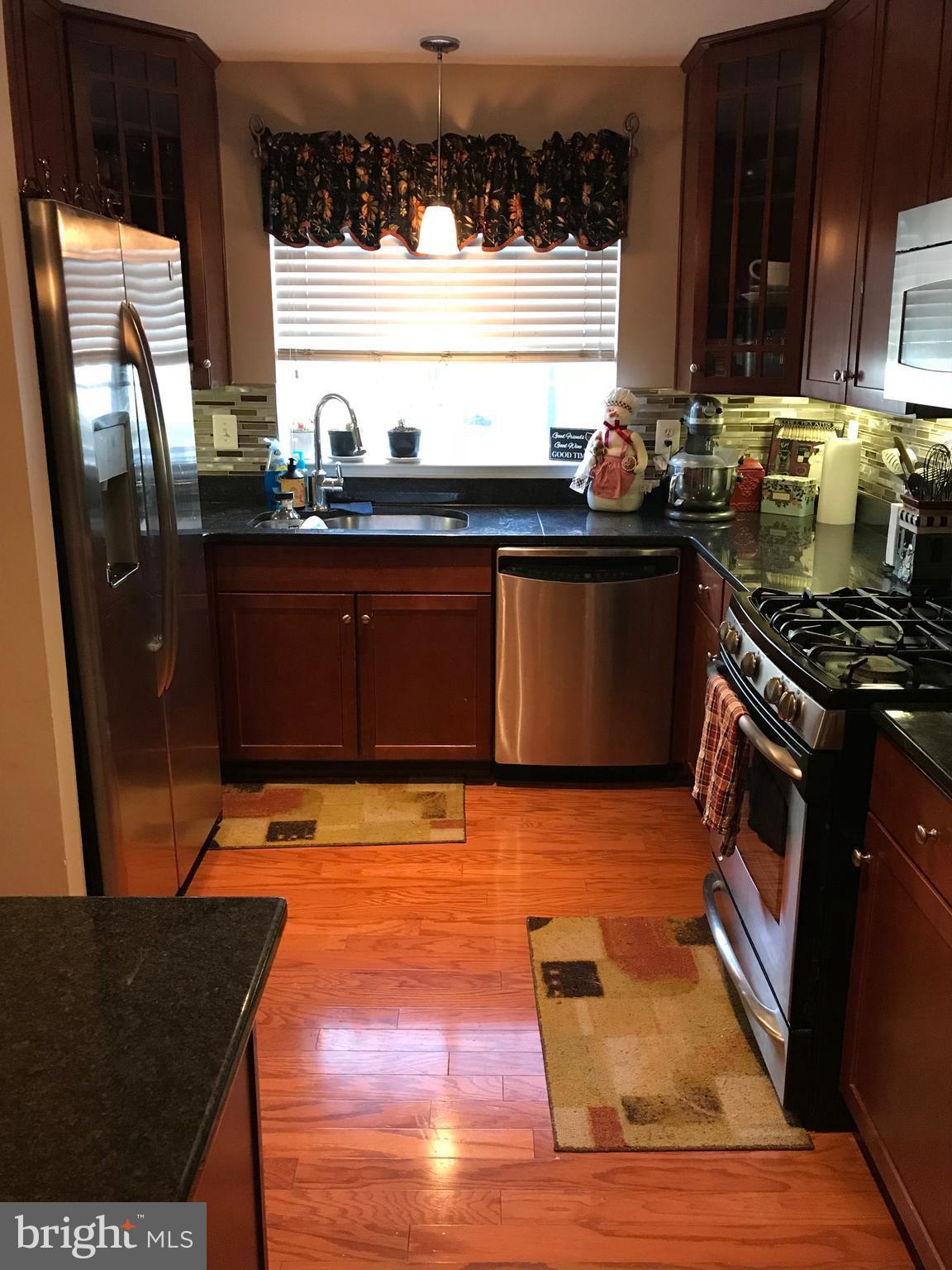 WEST VILLAGE OF SHIRLINGTON - Residential Lease