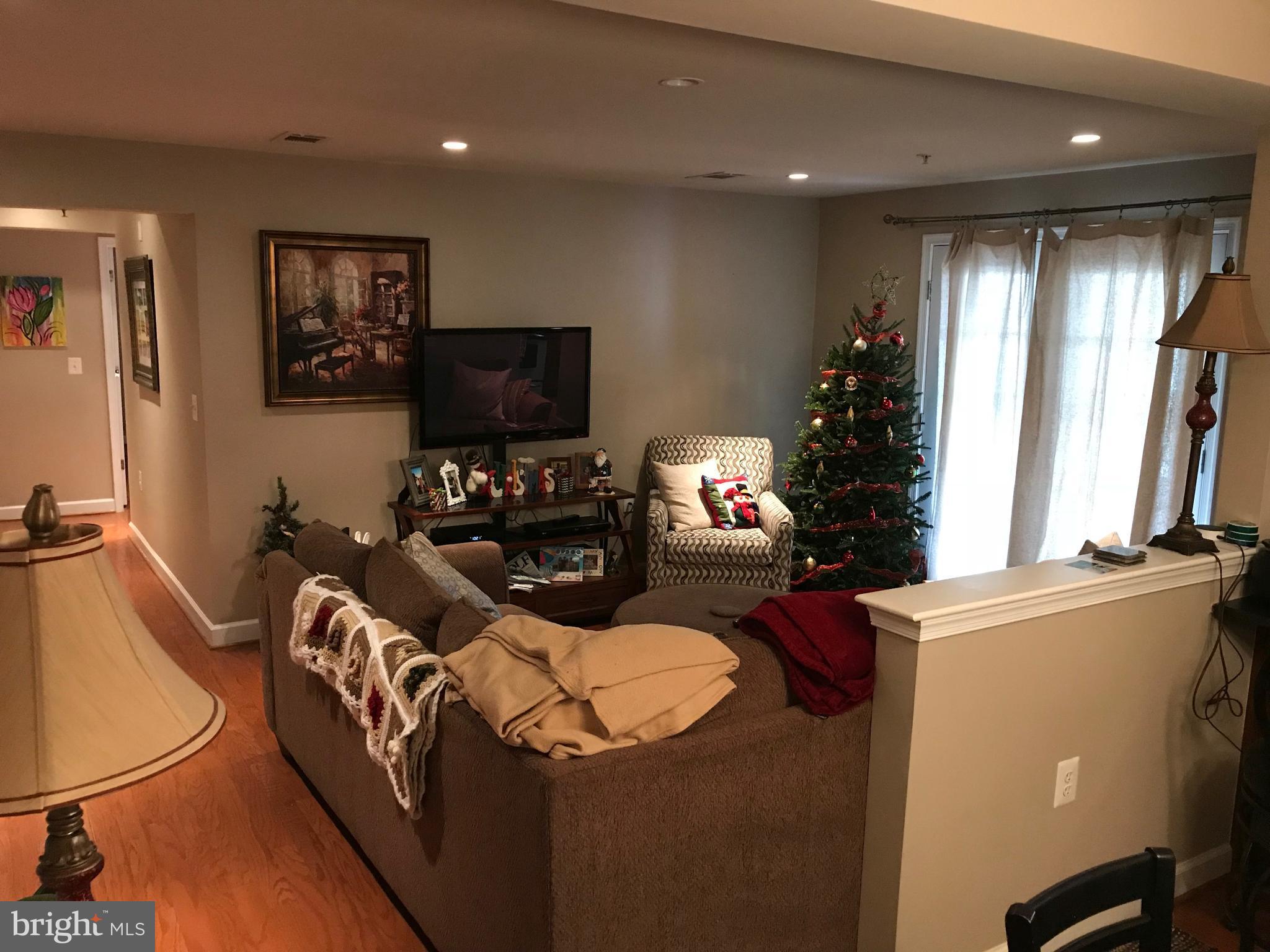 WEST VILLAGE OF SHIRLINGTON - Residential Lease