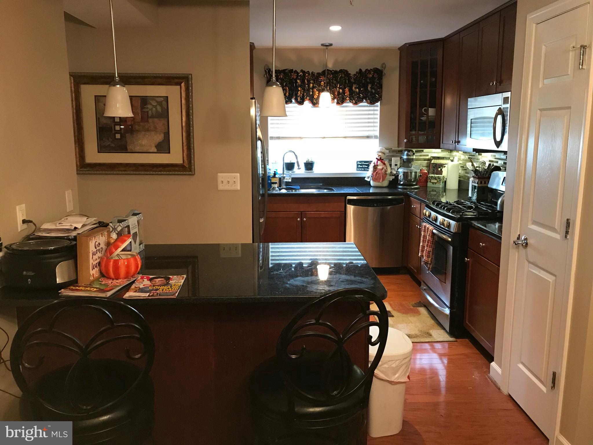 WEST VILLAGE OF SHIRLINGTON - Residential Lease