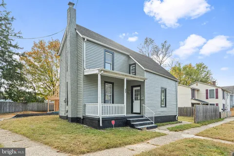 50 Pine Street, Beverly, NJ MLS: NJBL2098134