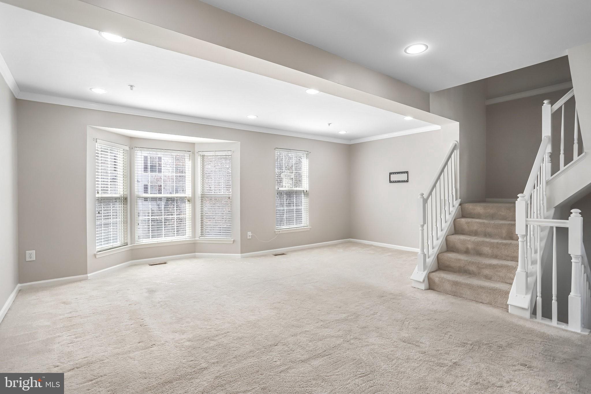 KINGSVIEW RIDGE - Residential