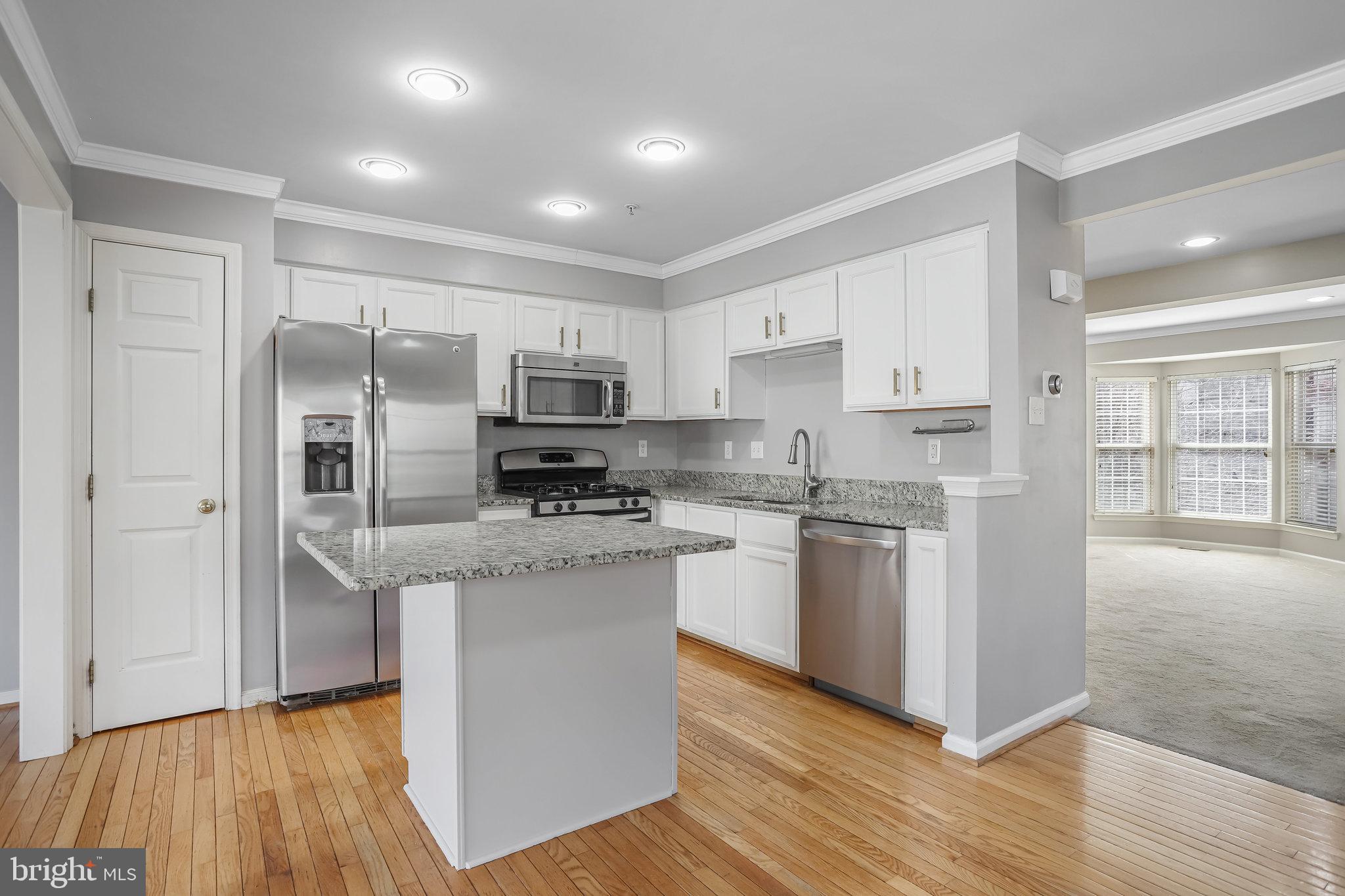 KINGSVIEW RIDGE - Residential