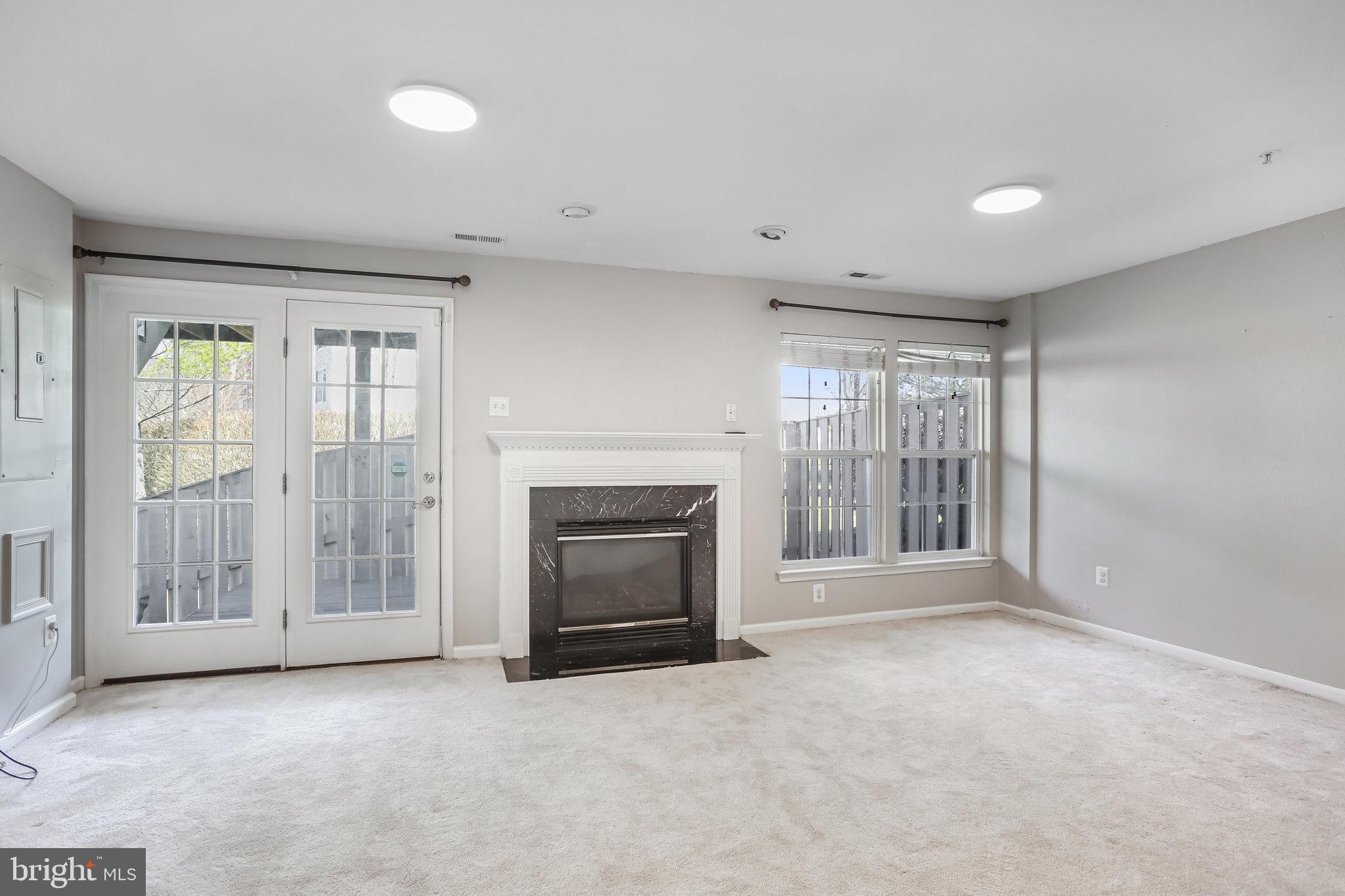 KINGSVIEW RIDGE - Residential