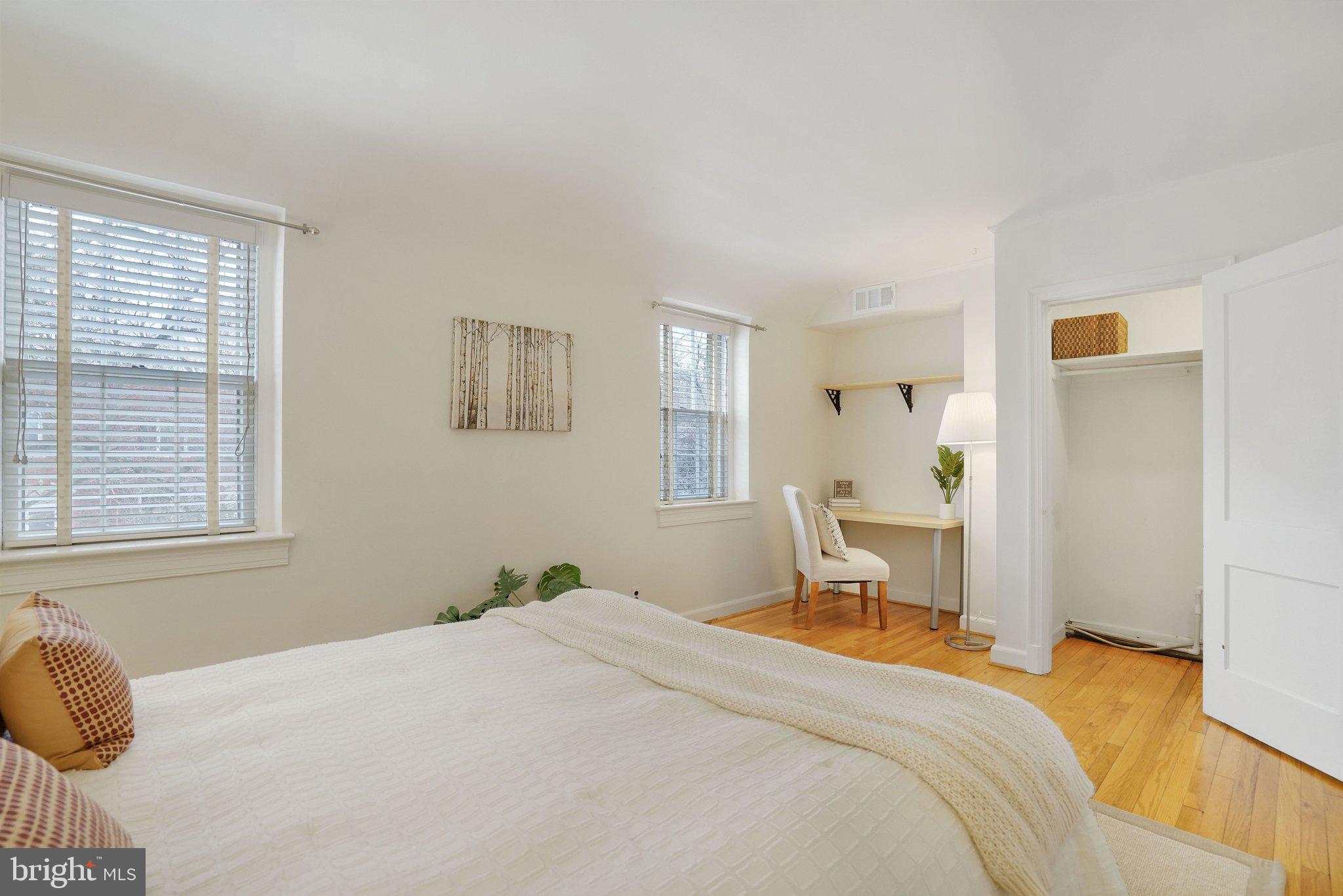 ARLINGTON VILLAGE - Residential