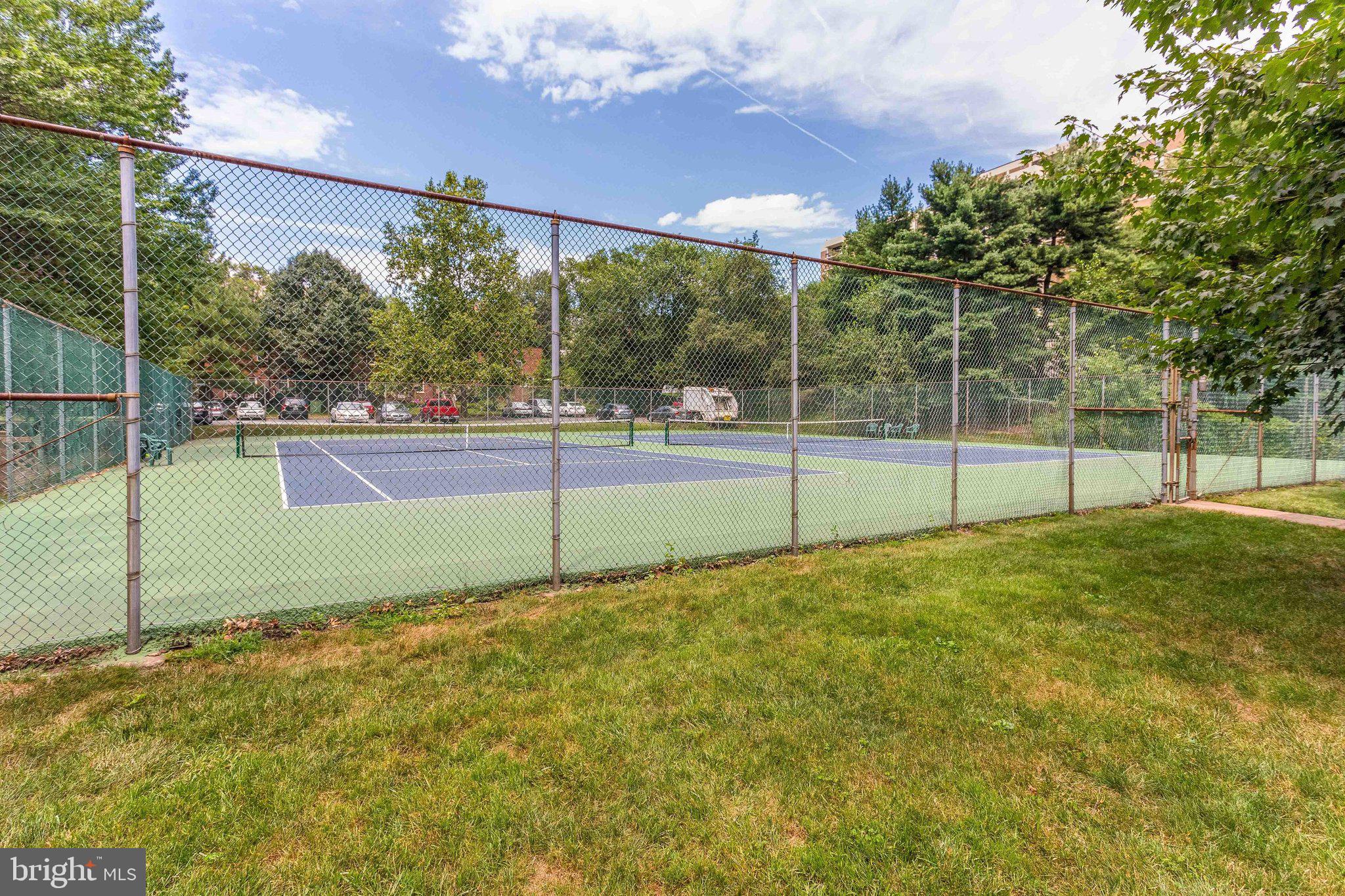 ARLINGTON VILLAGE - Residential