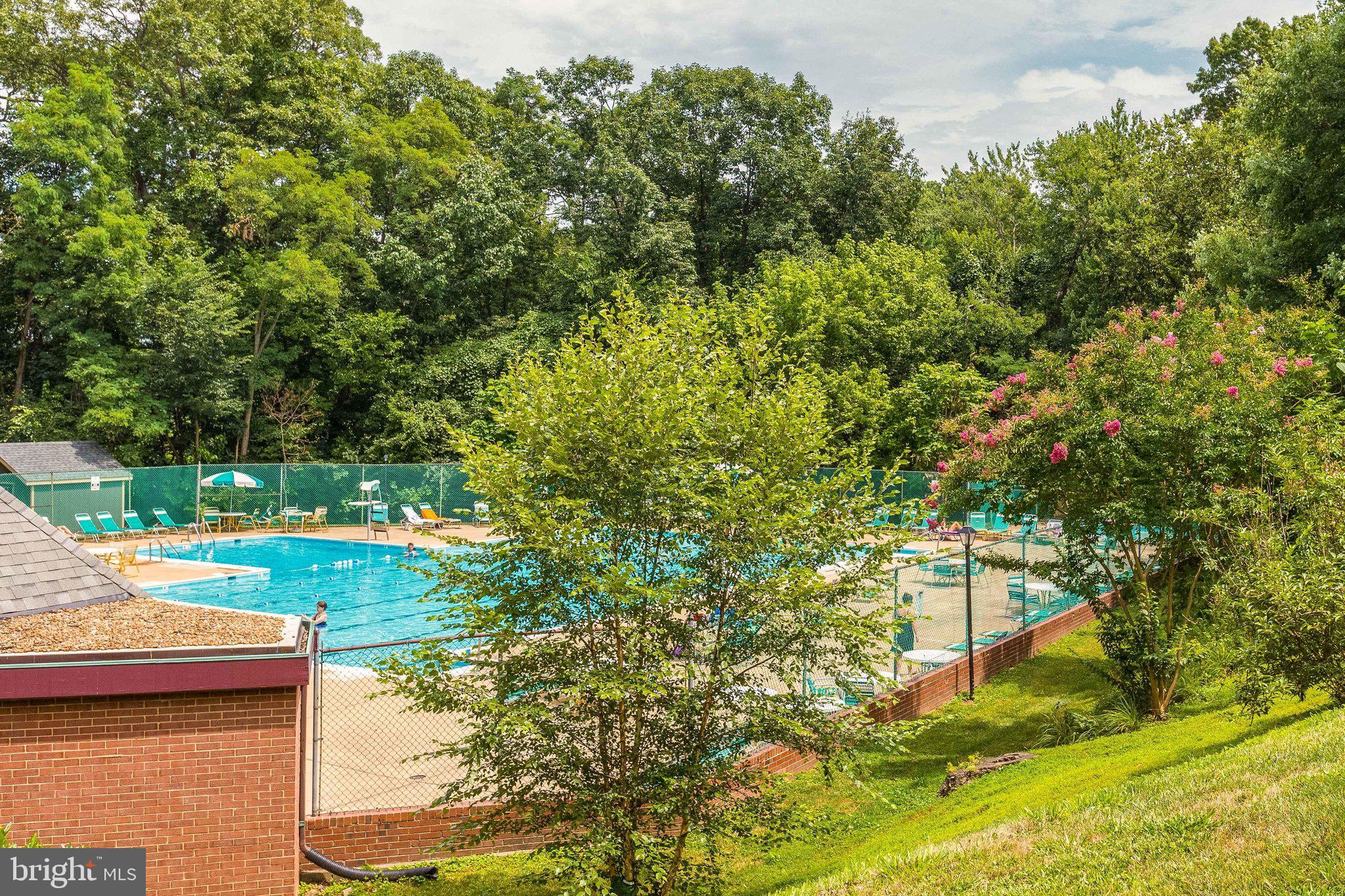 ARLINGTON VILLAGE - Residential