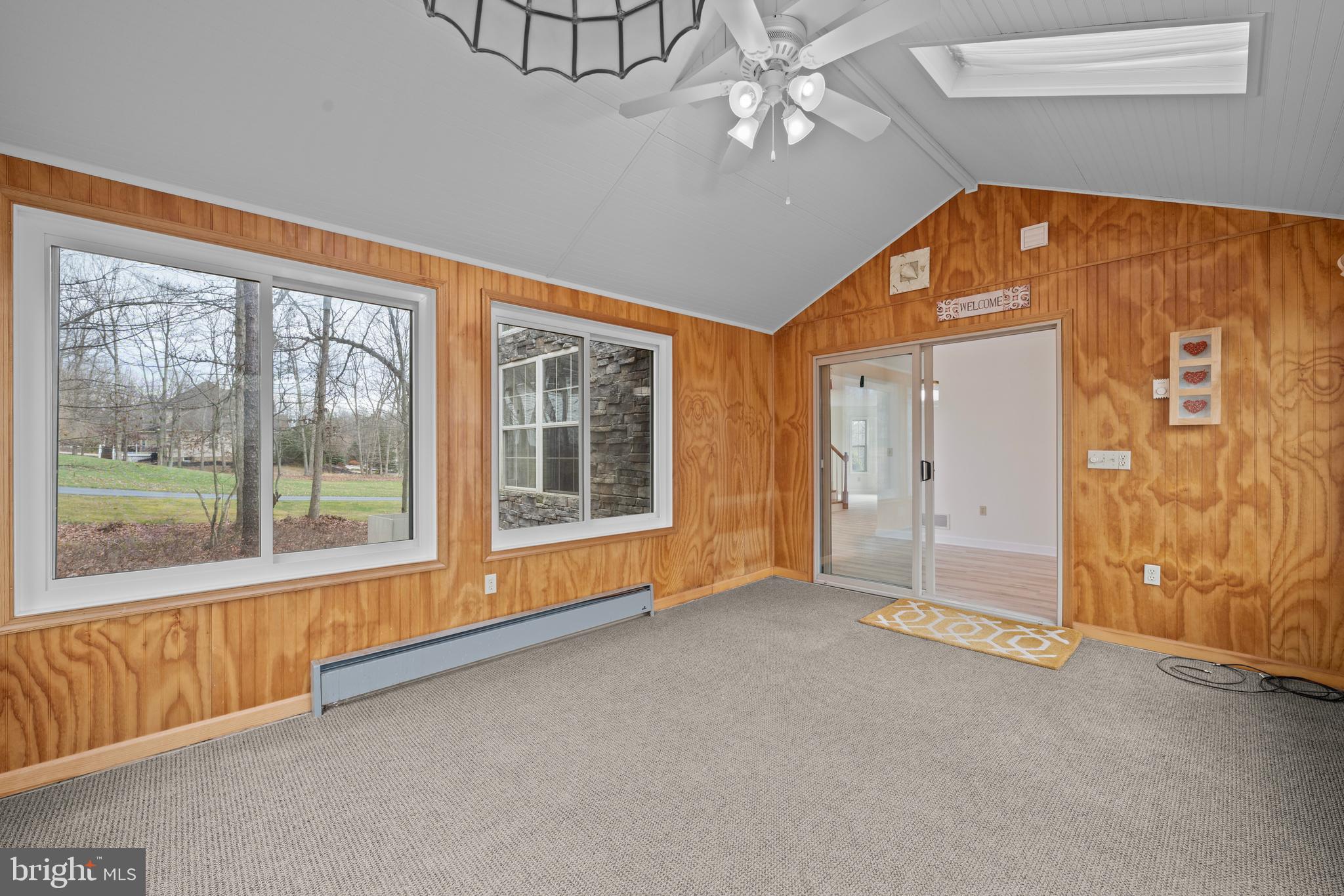 EAGLE ROCK RESORT - Residential