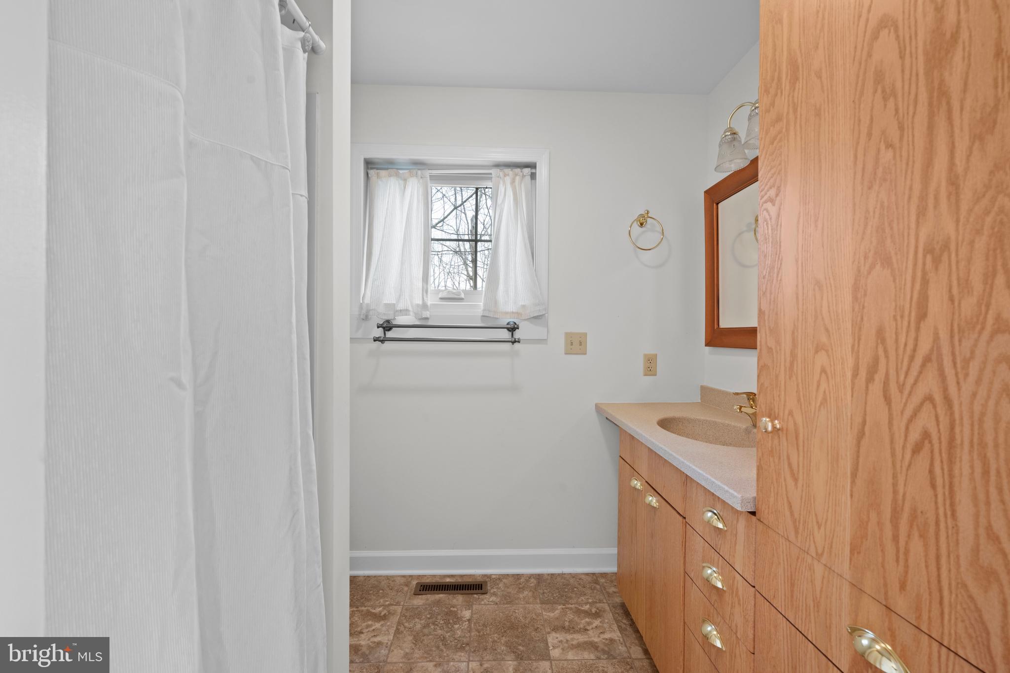 EAGLE ROCK RESORT - Residential