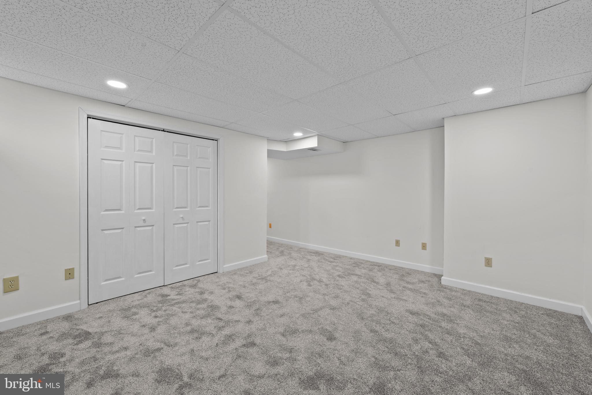 EAGLE ROCK RESORT - Residential