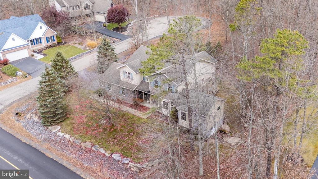 Photo of 2 Pinewood Circle, HAZLETON, PA 18202 (MLS # PASK2024446)