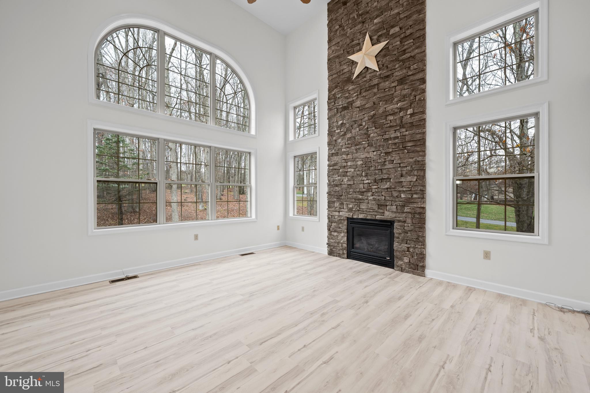 EAGLE ROCK RESORT - Residential