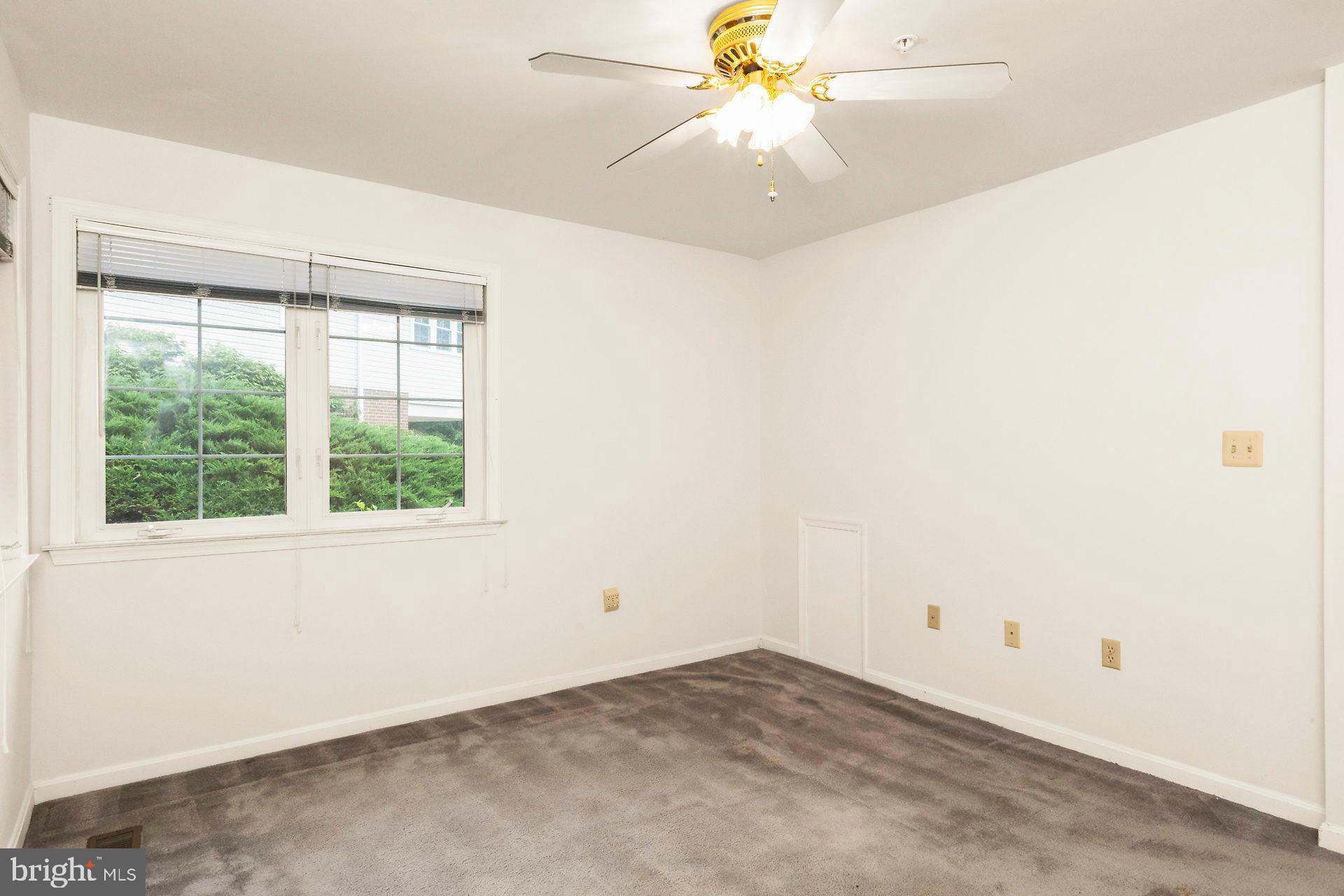 WESTLAKE - Residential