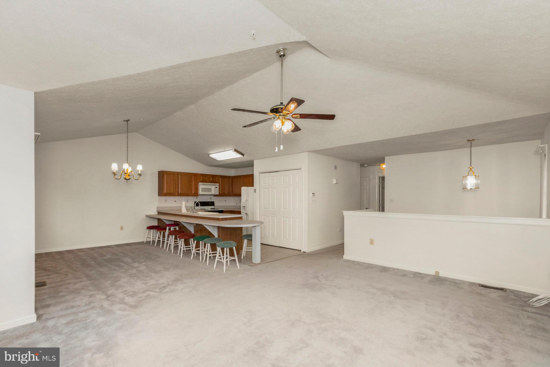 WESTLAKE - Residential