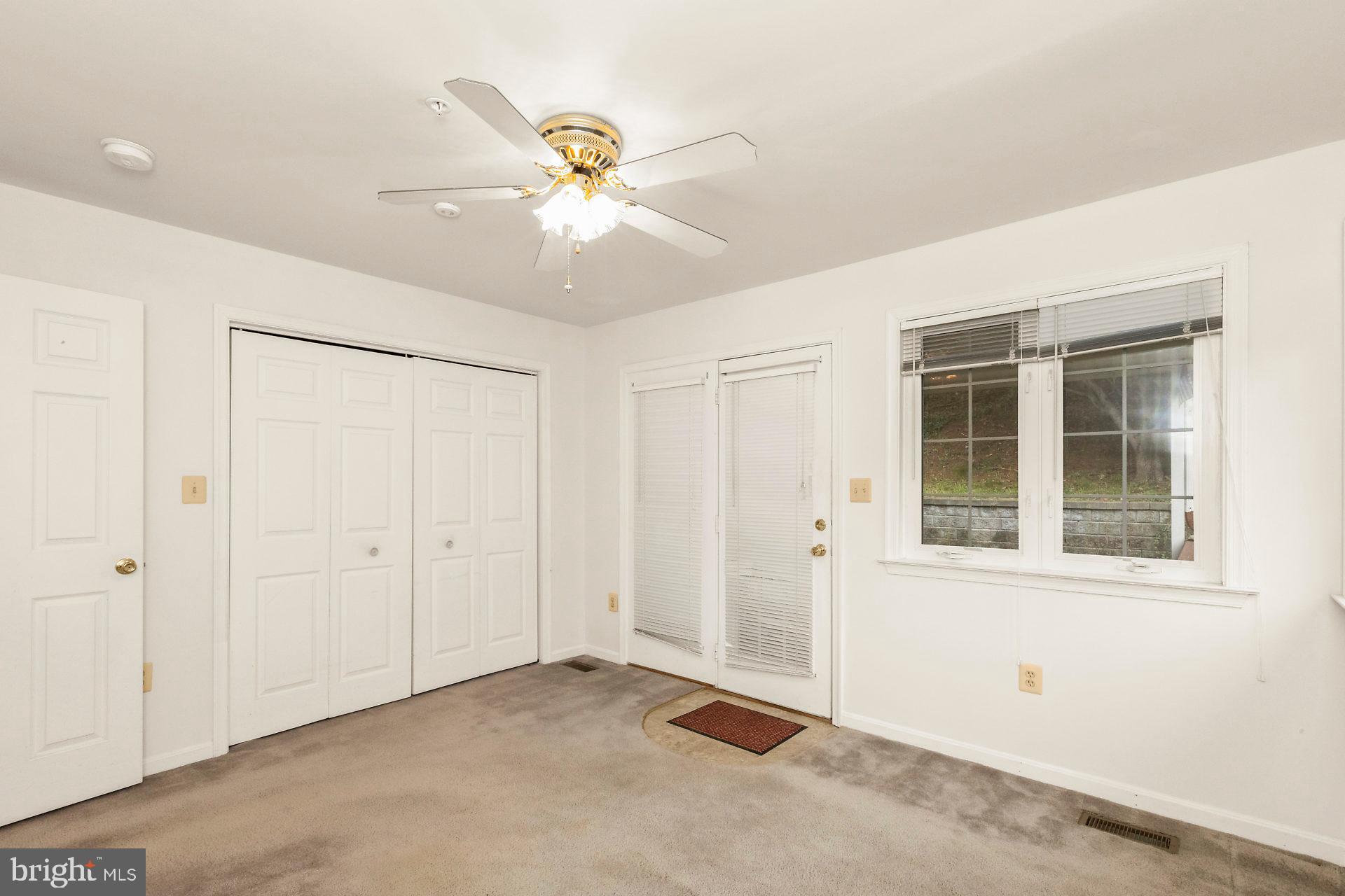 WESTLAKE - Residential