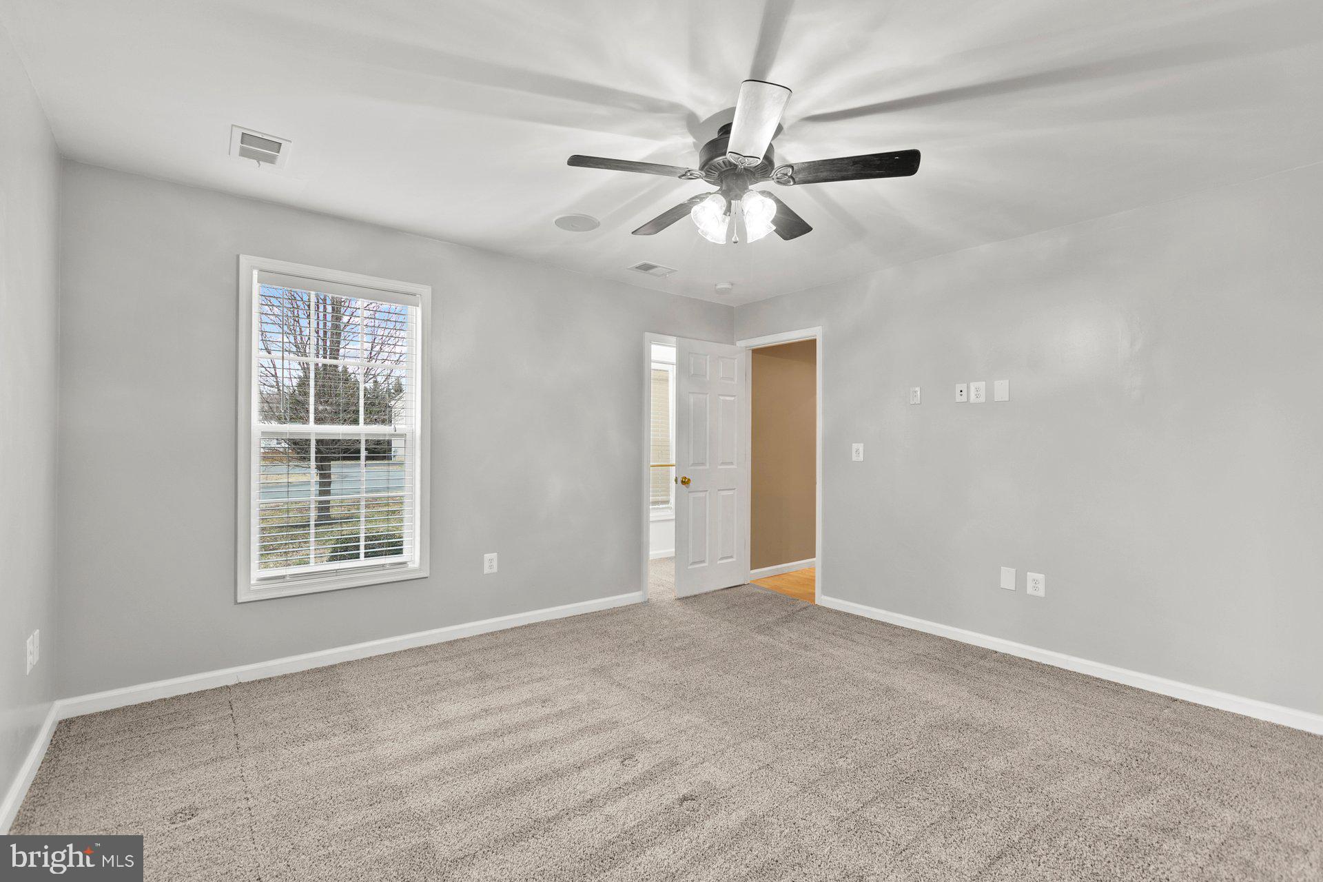 SUN VALLEY ESTATES - Residential