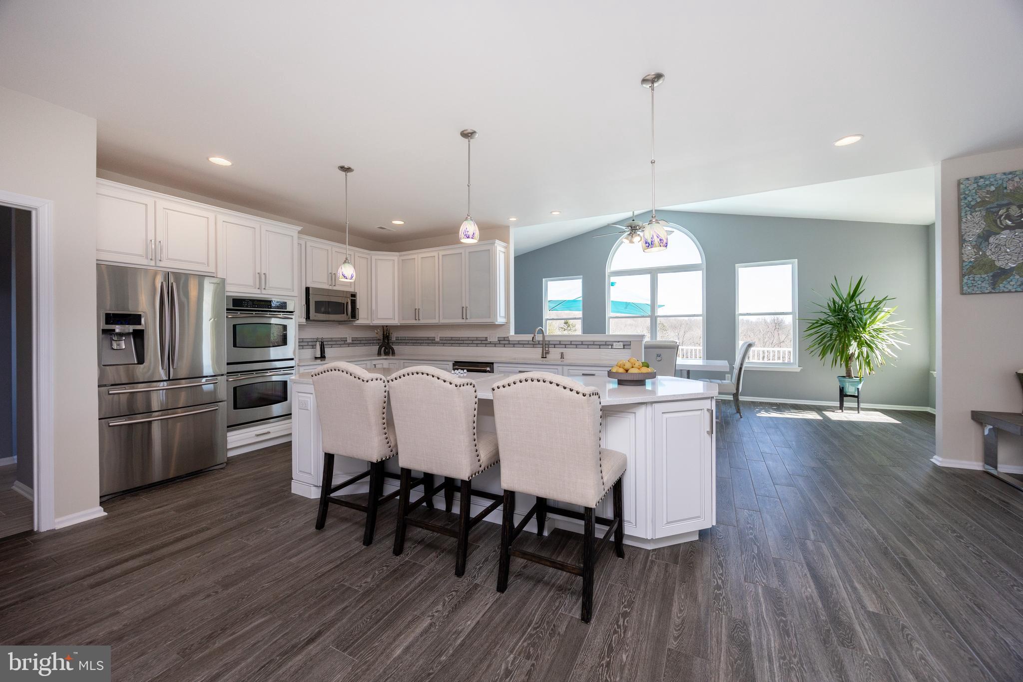 COVENTRY LAKE ESTS - Residential