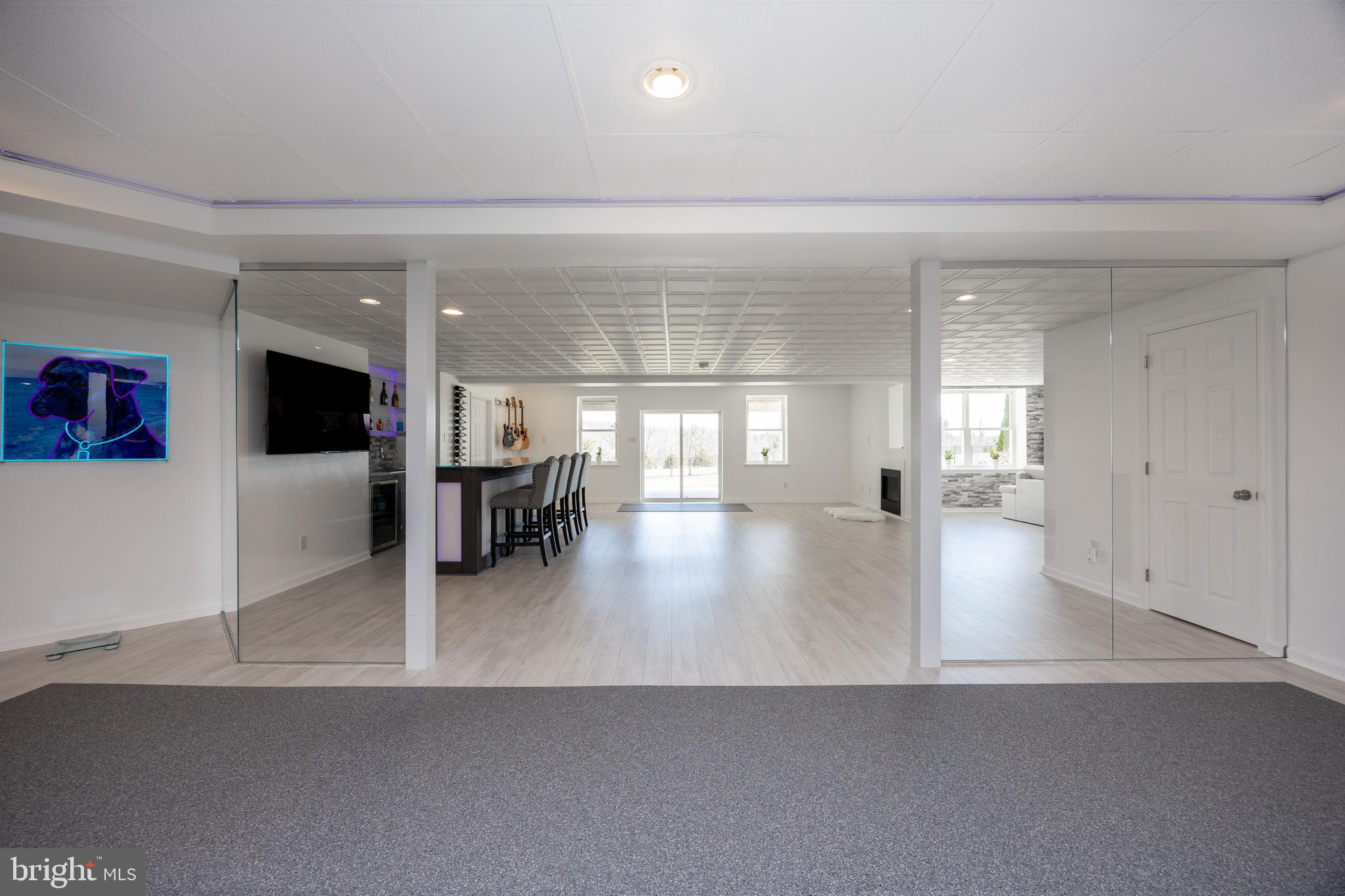 COVENTRY LAKE ESTS - Residential