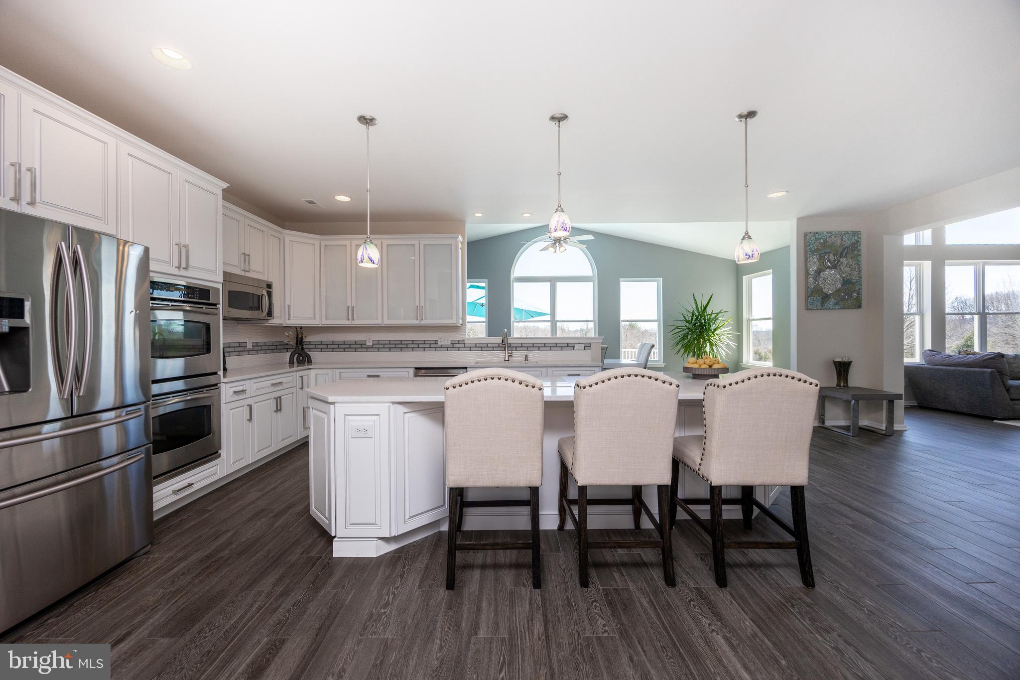 COVENTRY LAKE ESTS - Residential