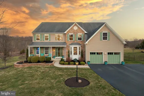 936 Marshall Drive, Pottstown, PA MLS: PACT2117990