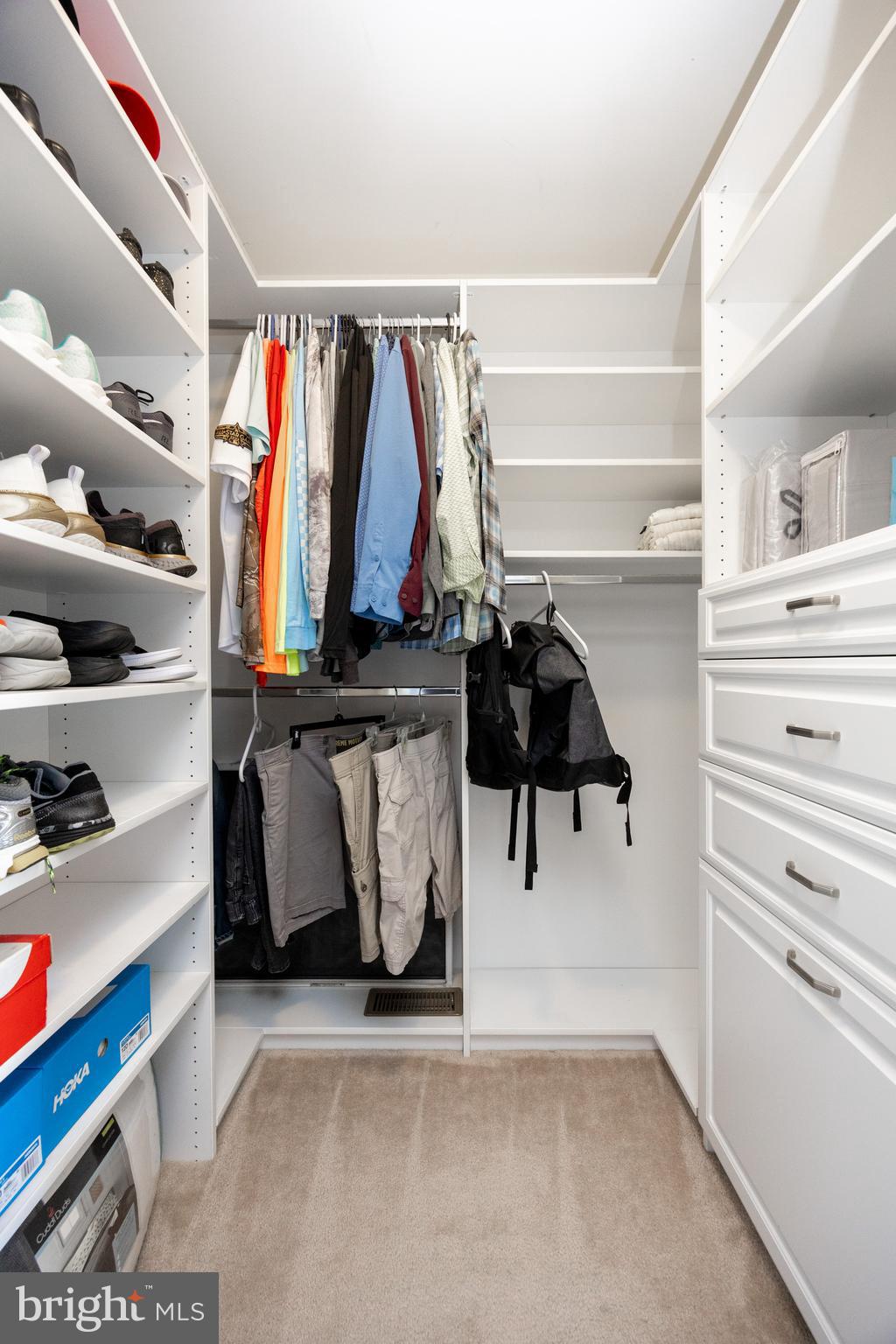 COVENTRY LAKE ESTS - Residential