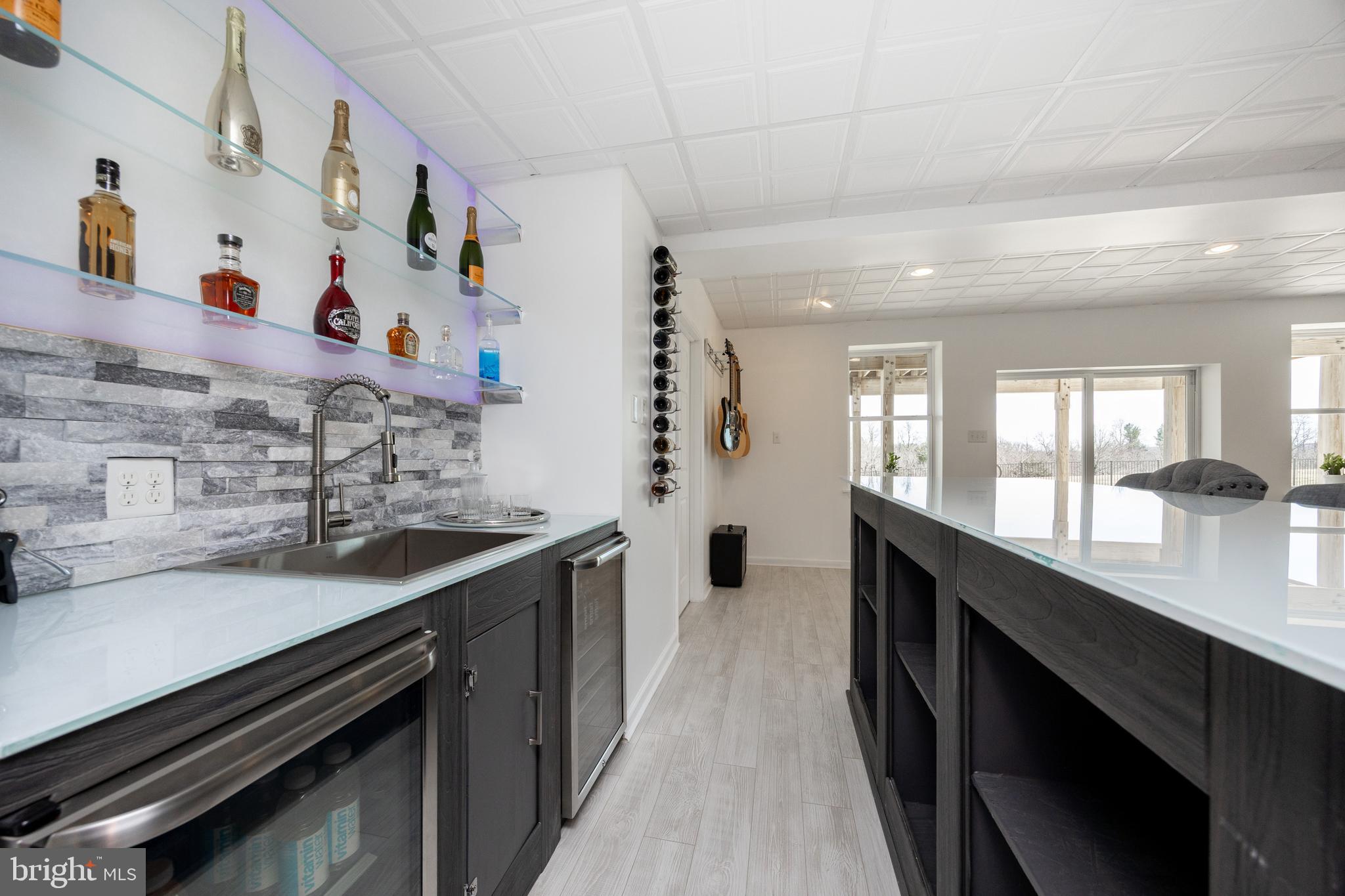 COVENTRY LAKE ESTS - Residential