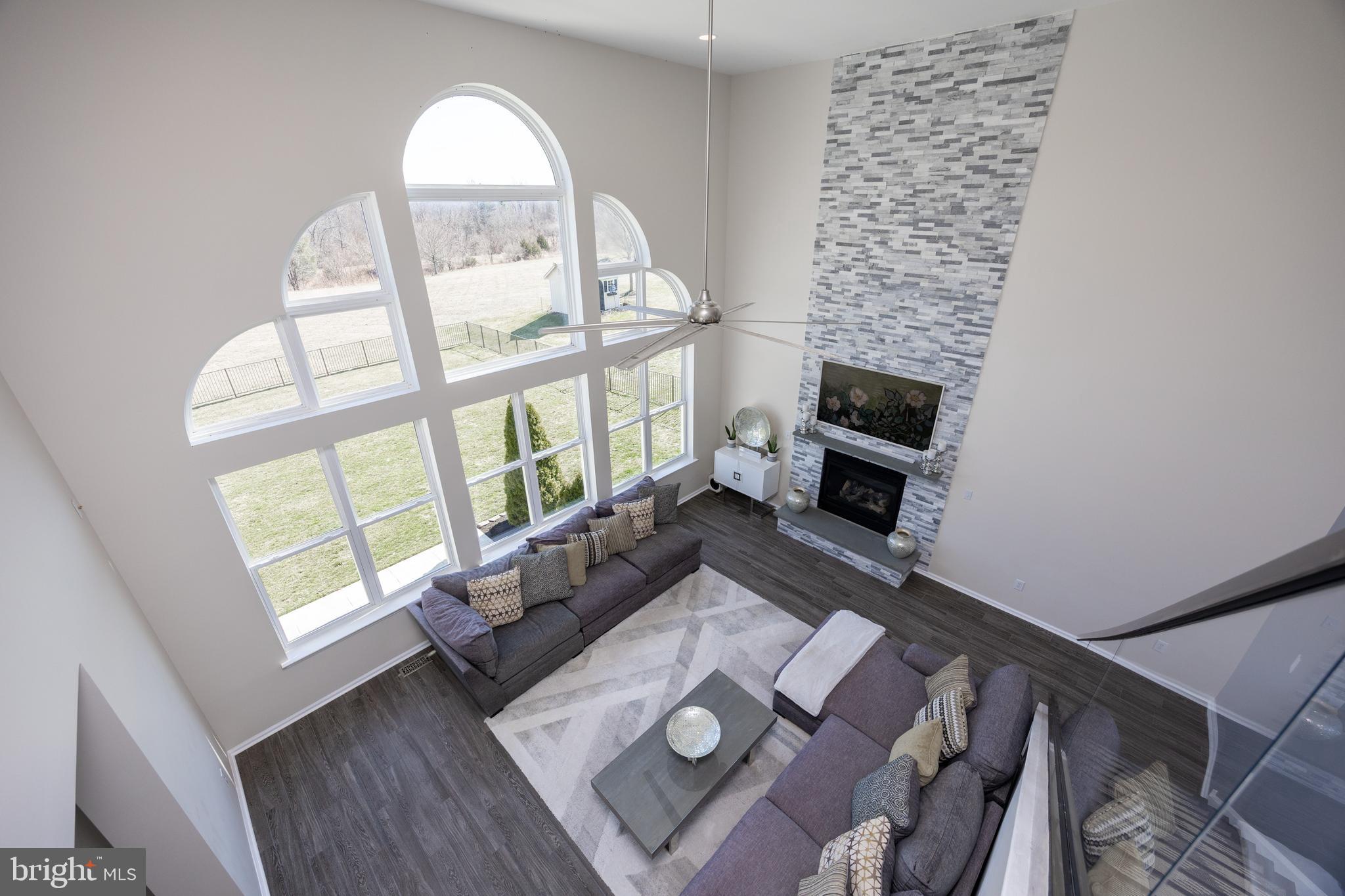 COVENTRY LAKE ESTS - Residential