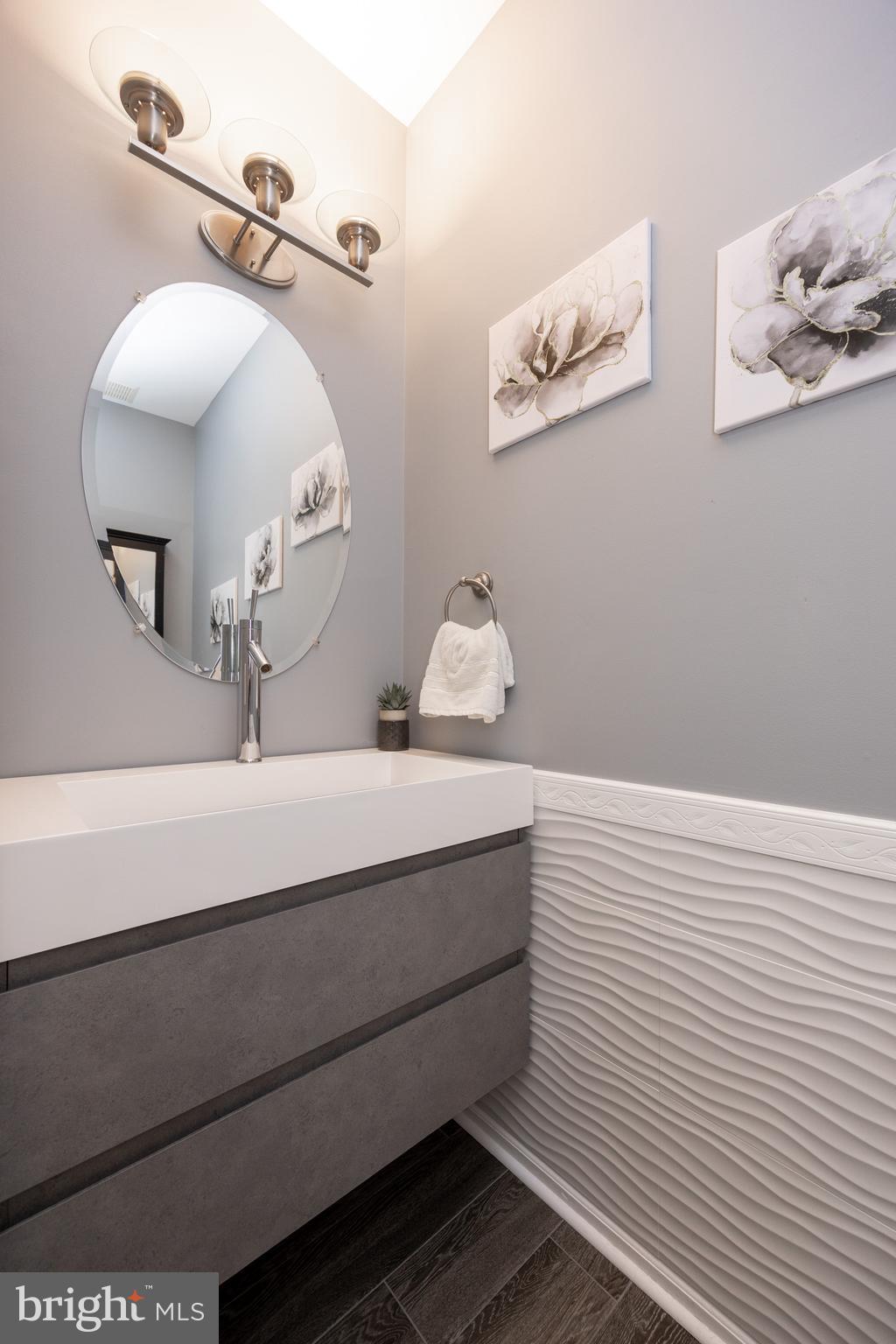 COVENTRY LAKE ESTS - Residential