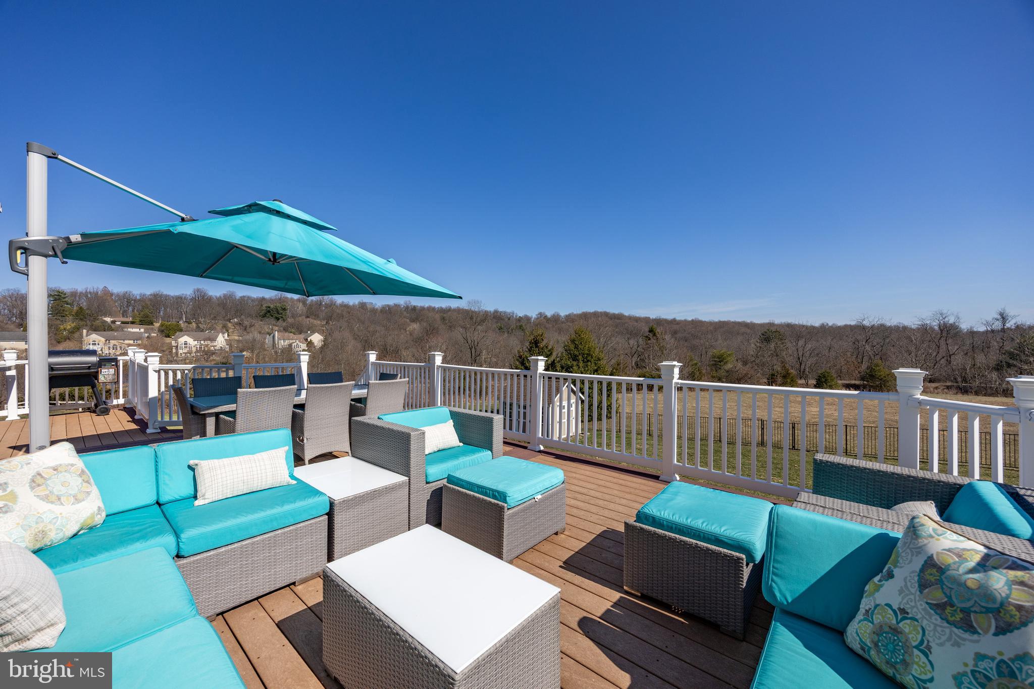 COVENTRY LAKE ESTS - Residential