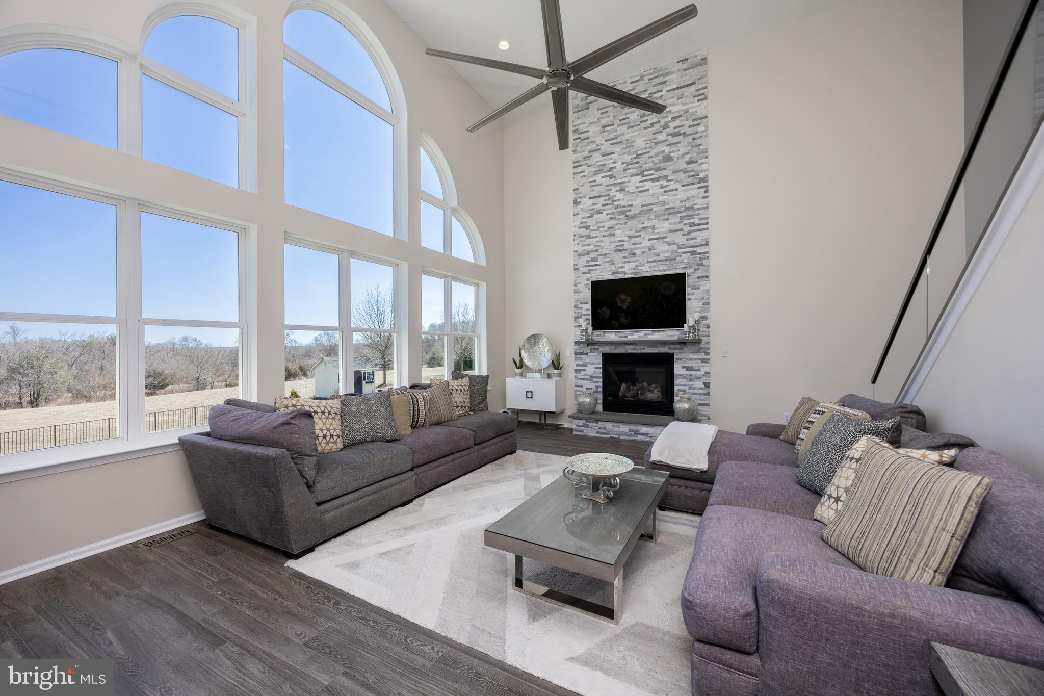 COVENTRY LAKE ESTS - Residential